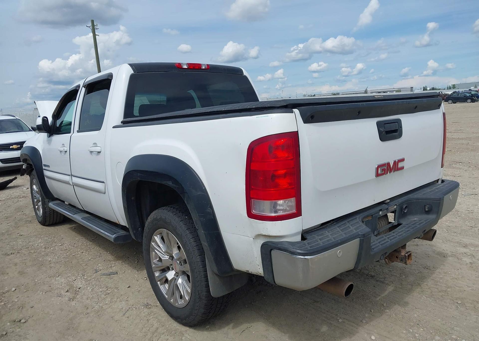2011 GMC SIERRA K1500 SLT