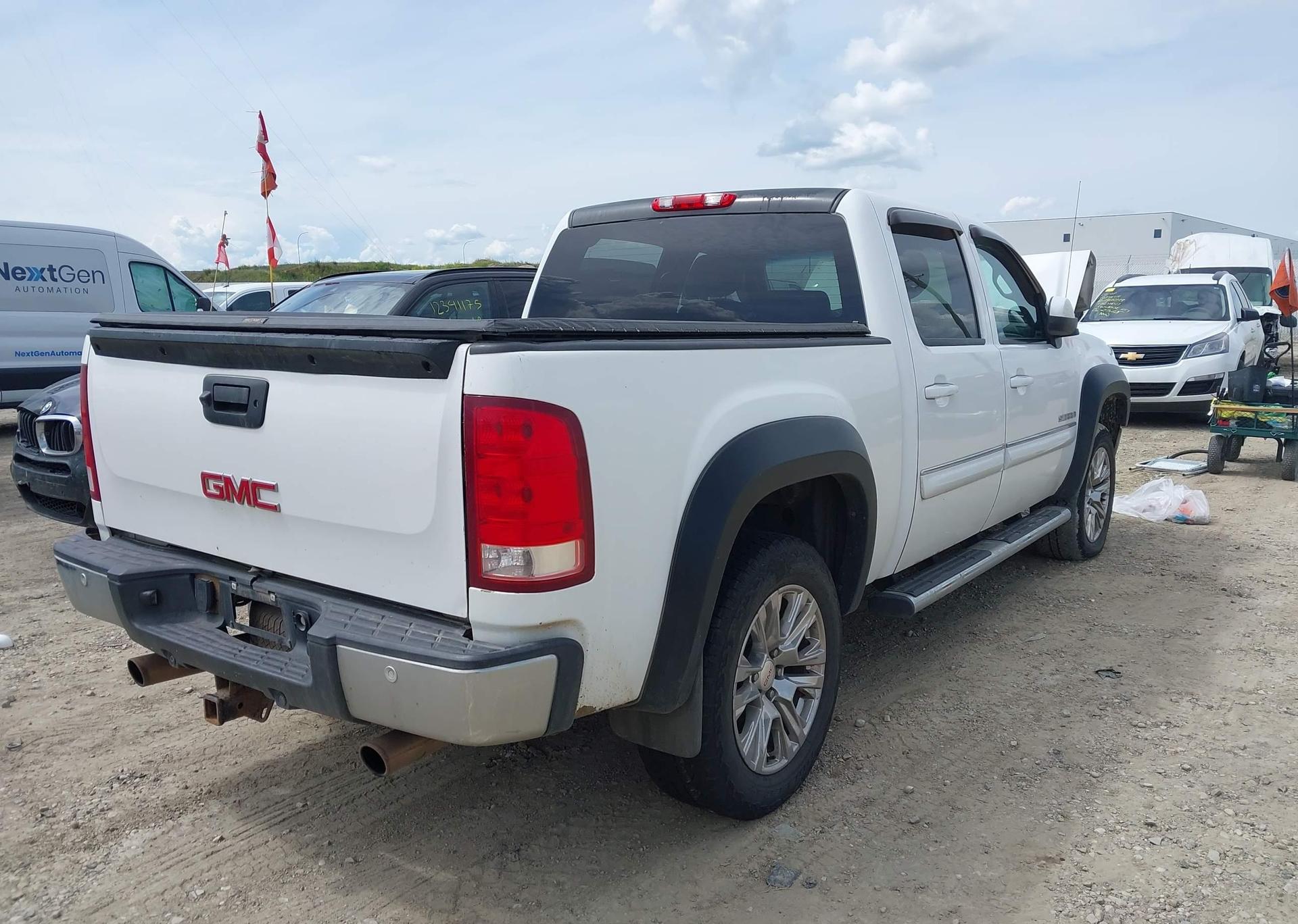 2011 GMC SIERRA K1500 SLT