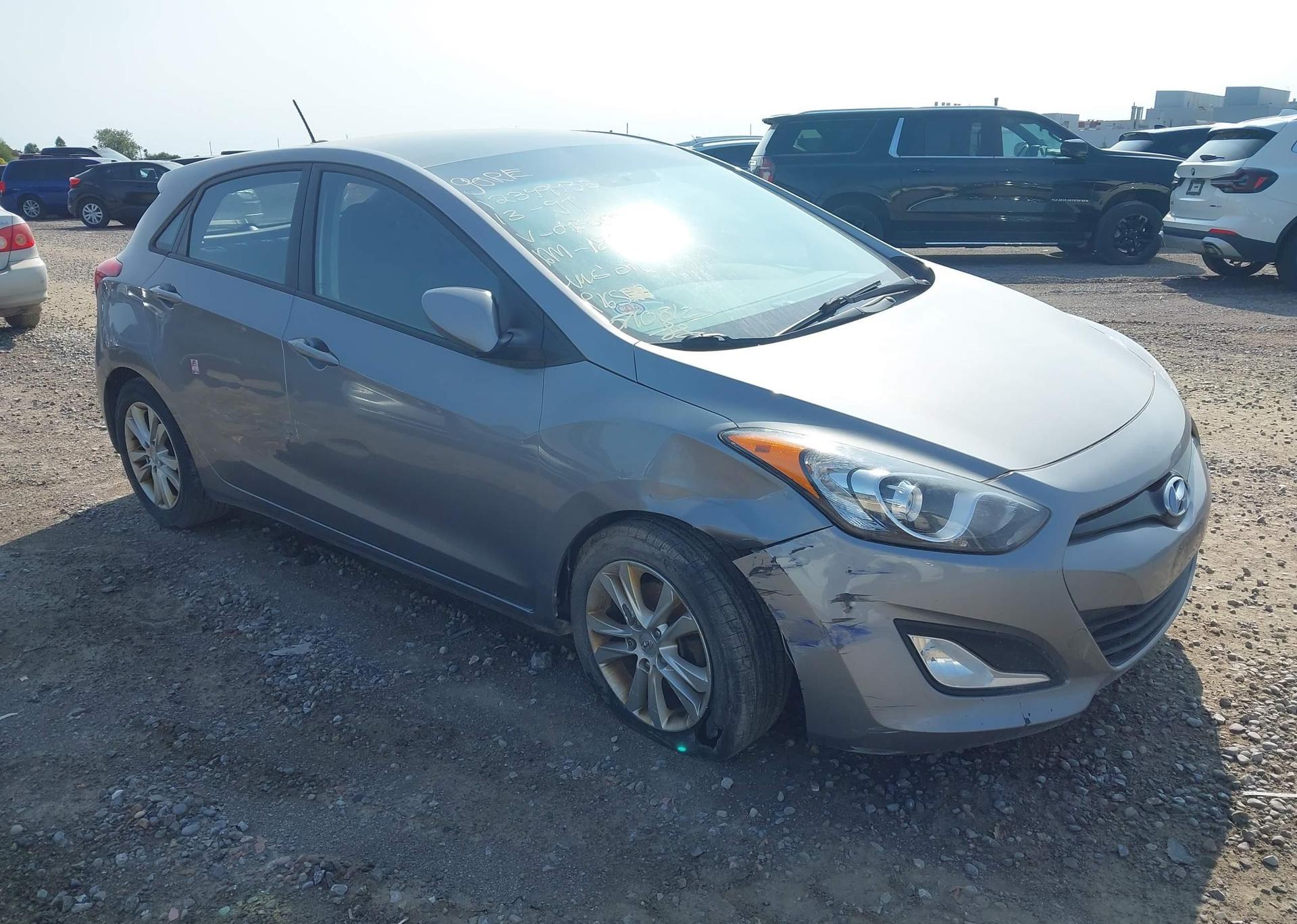 2013 HYUNDAI ELANTRA GT GLS