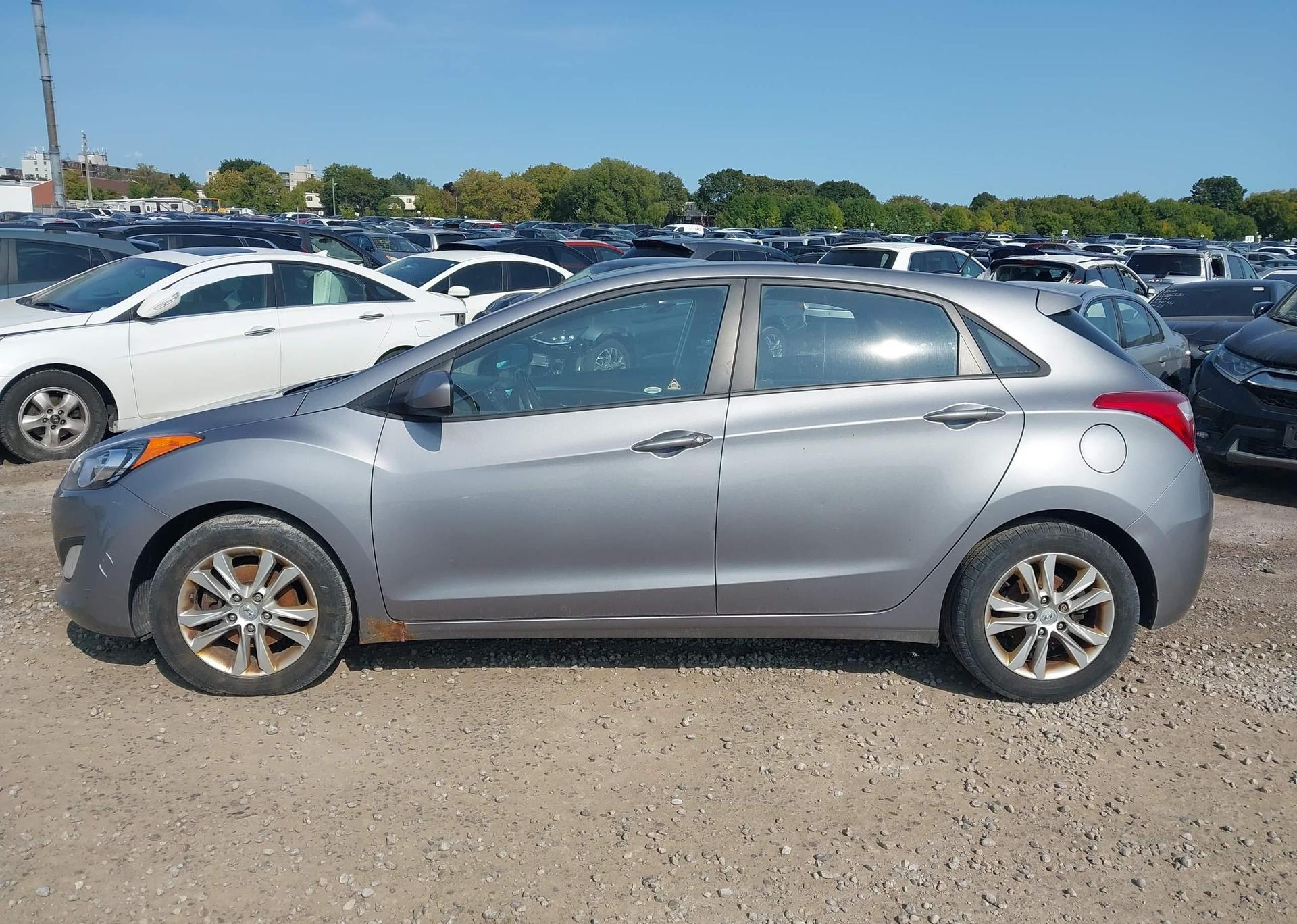 2013 HYUNDAI ELANTRA GT GLS