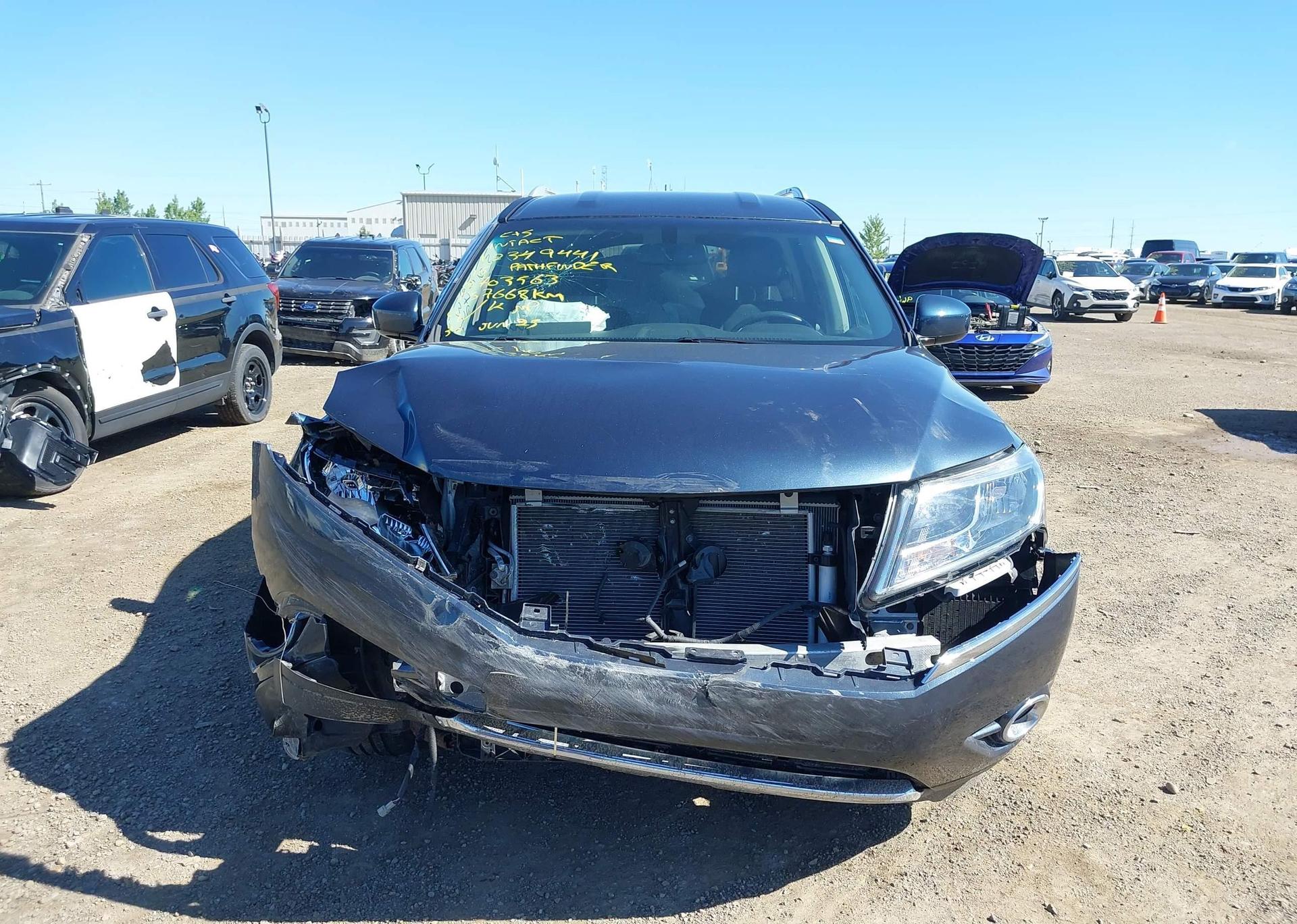2015 NISSAN PATHFINDER S
