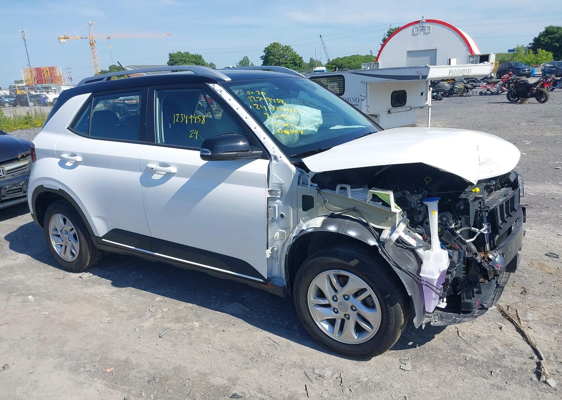 2024 HYUNDAI VENUE SEL