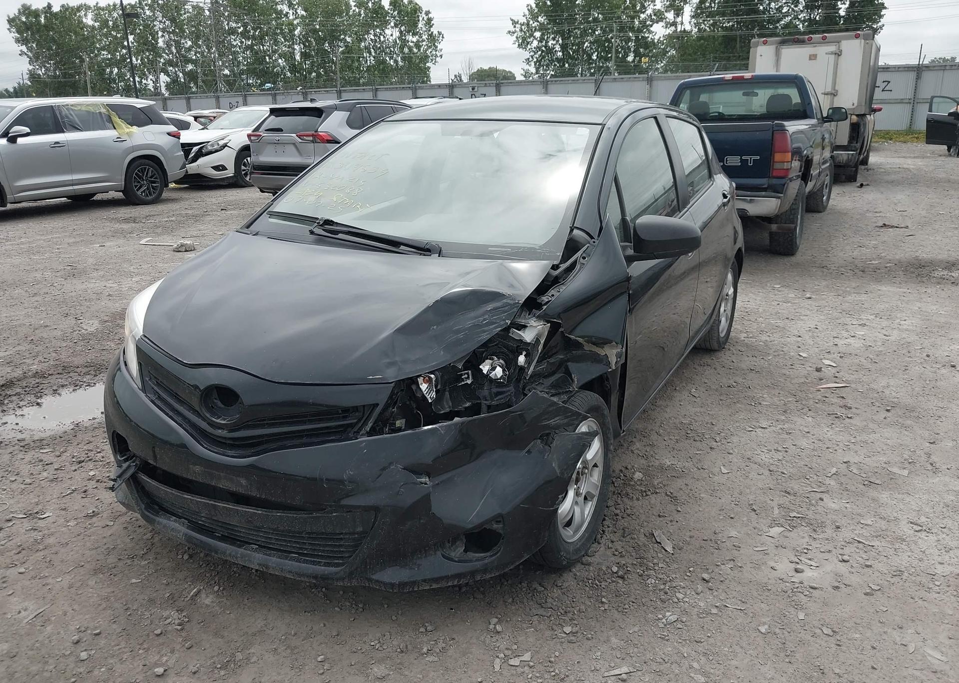 2012 TOYOTA YARIS