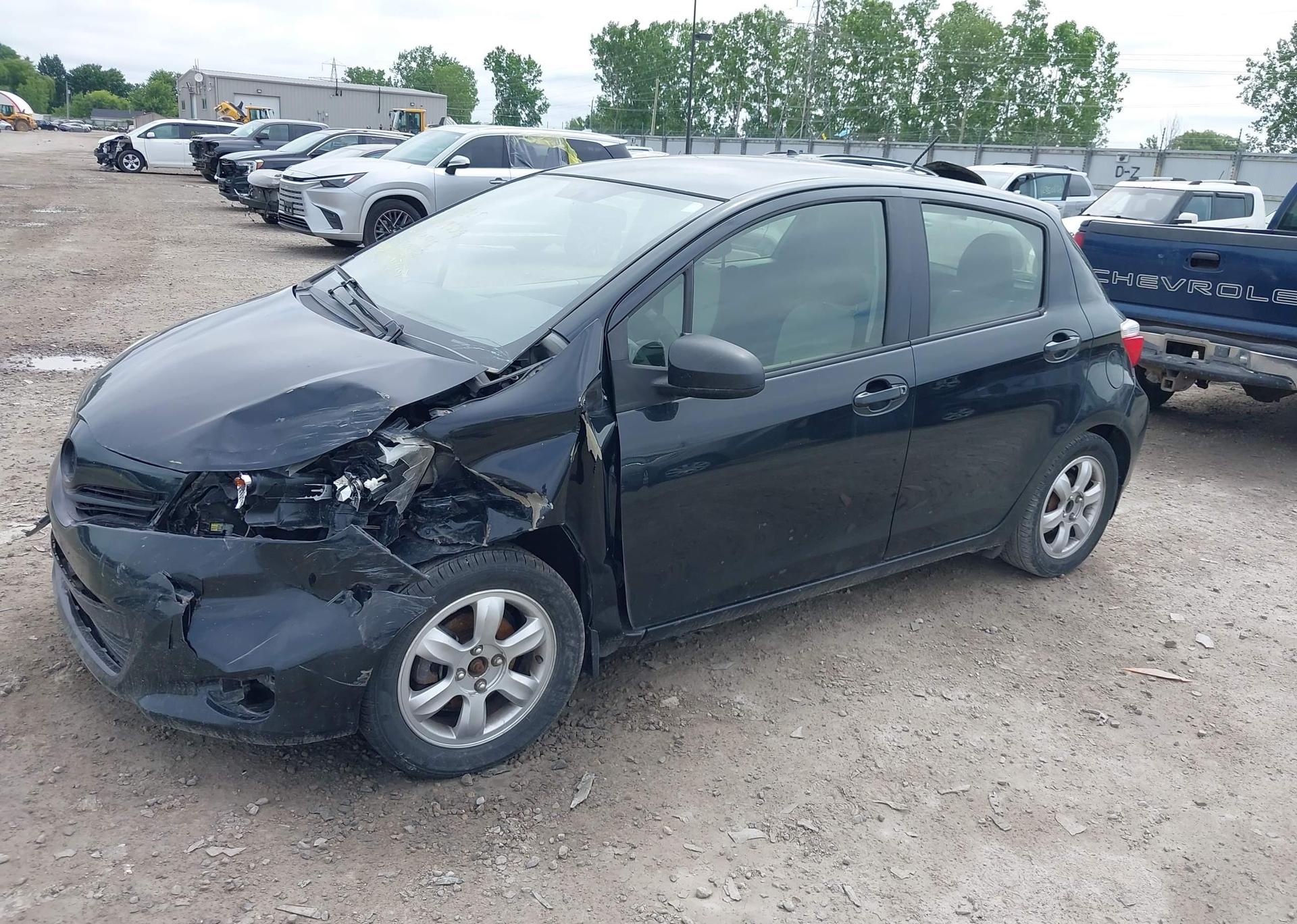 2012 TOYOTA YARIS