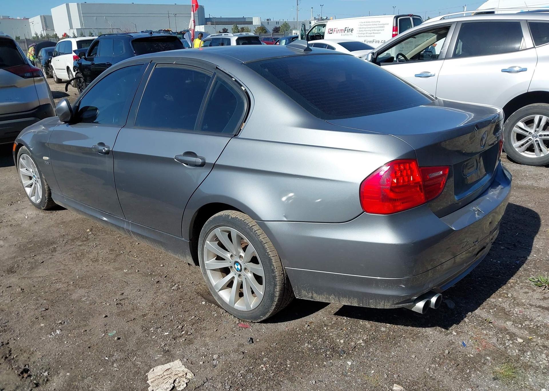 2011 BMW 3 SERIES