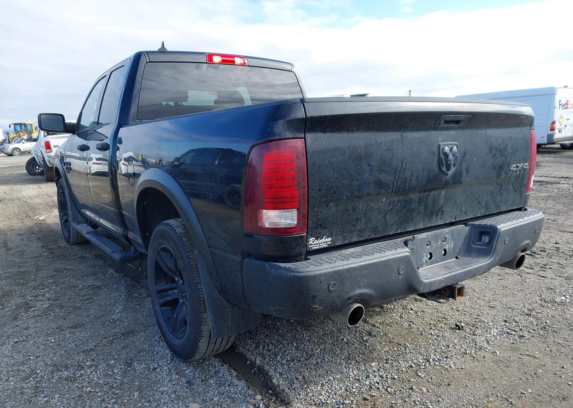 2023 RAM 1500 CLASSIC SLT