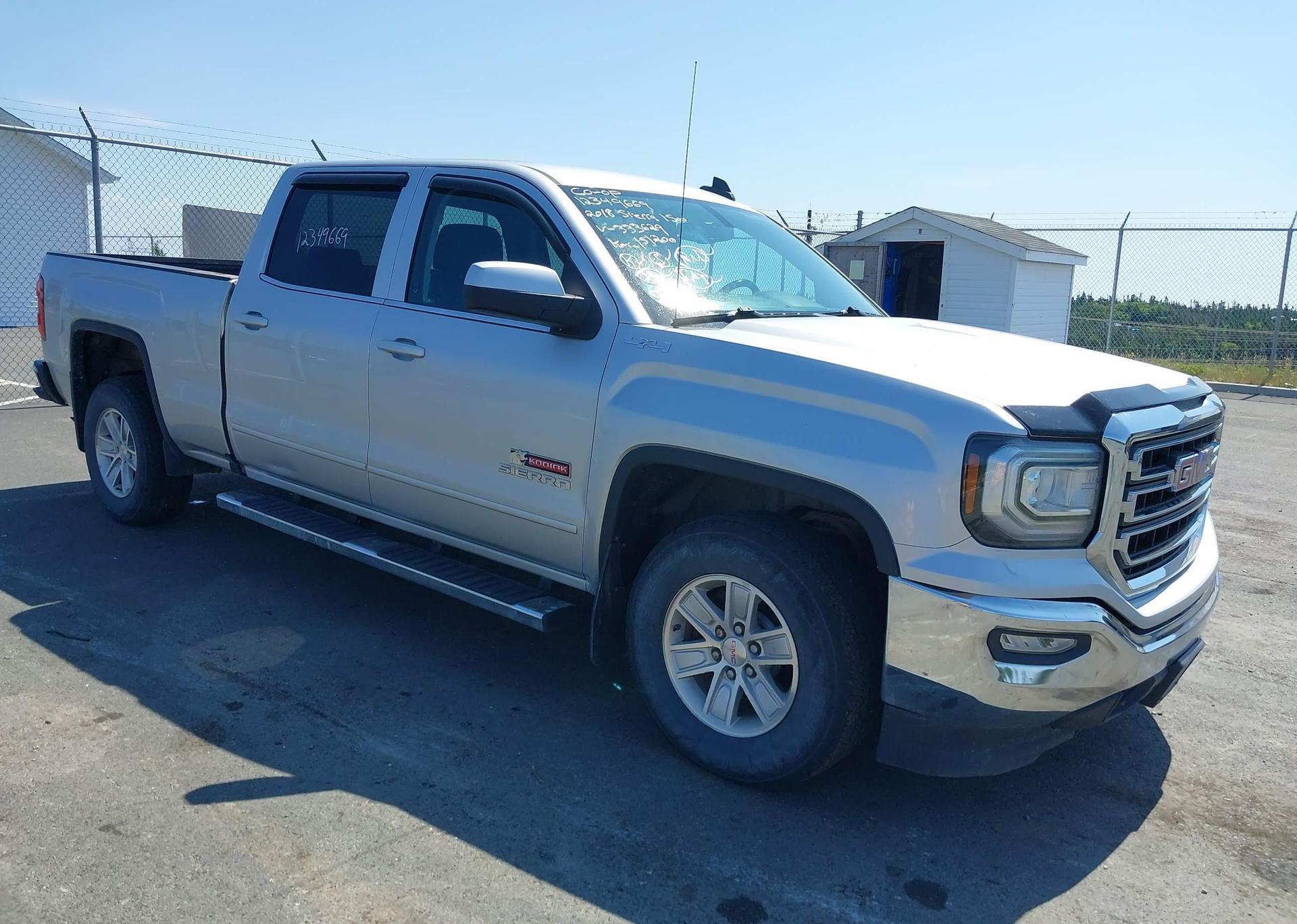 2018 GMC SIERRA K1500 SLE