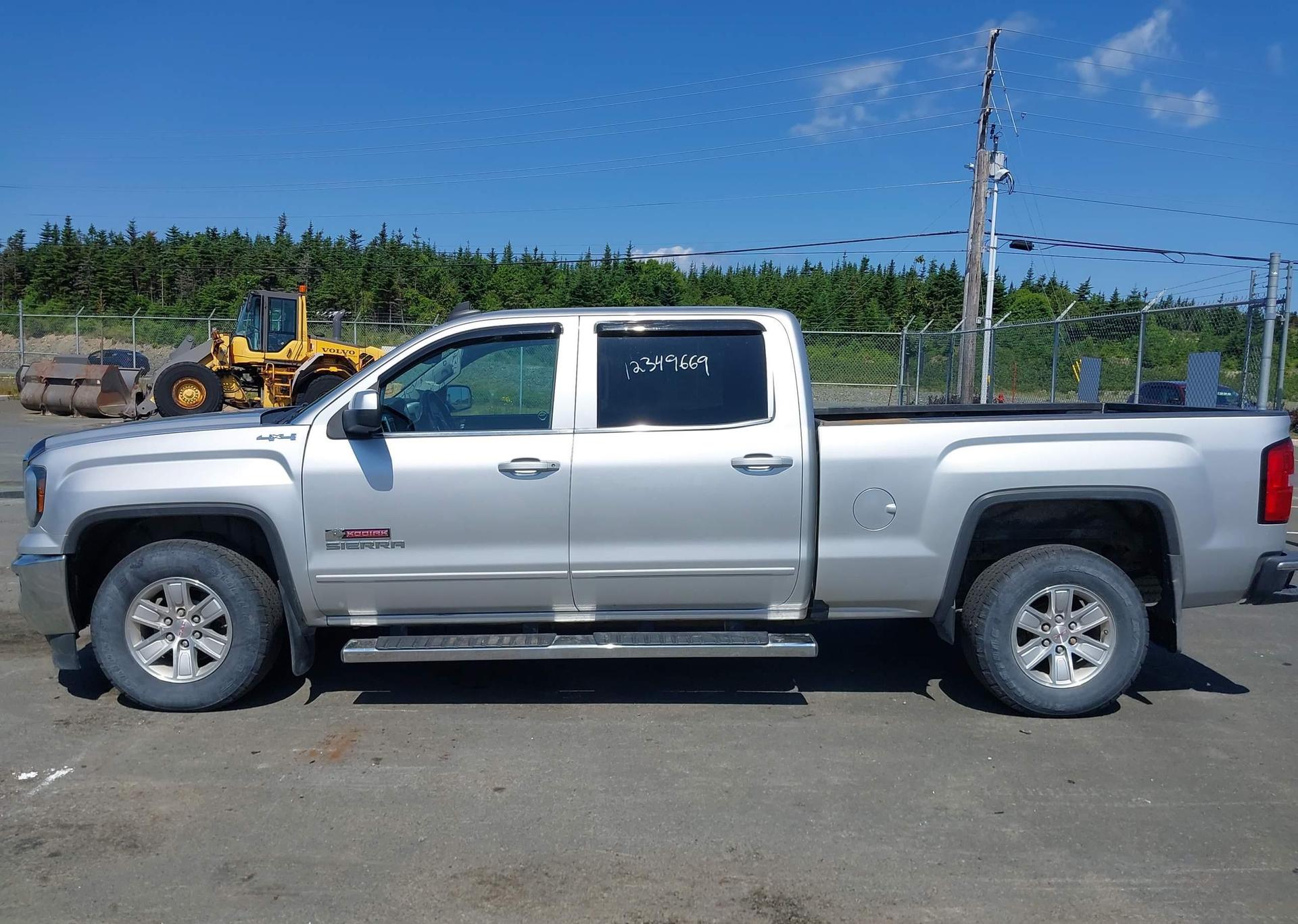 2018 GMC SIERRA K1500 SLE