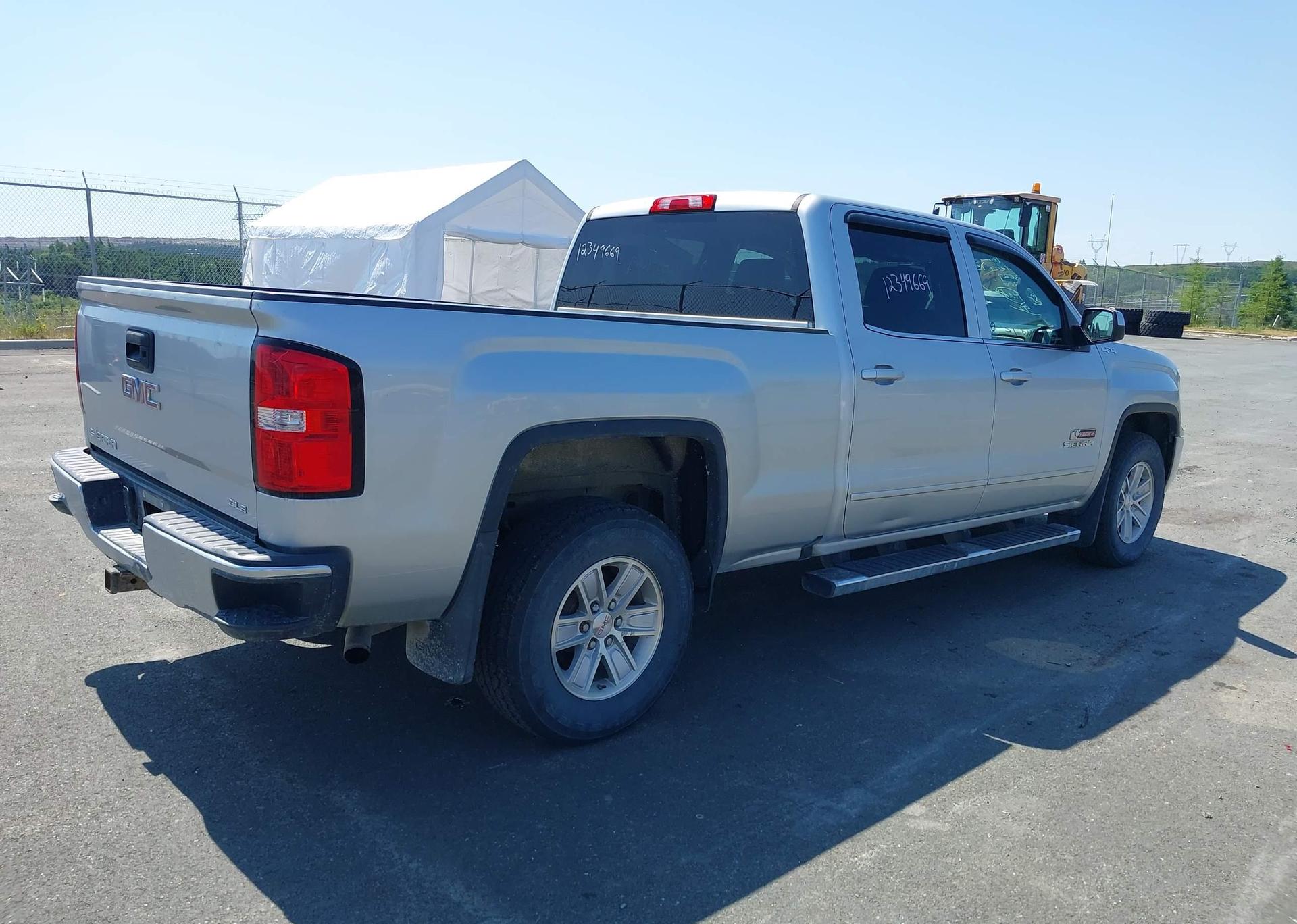 2018 GMC SIERRA K1500 SLE