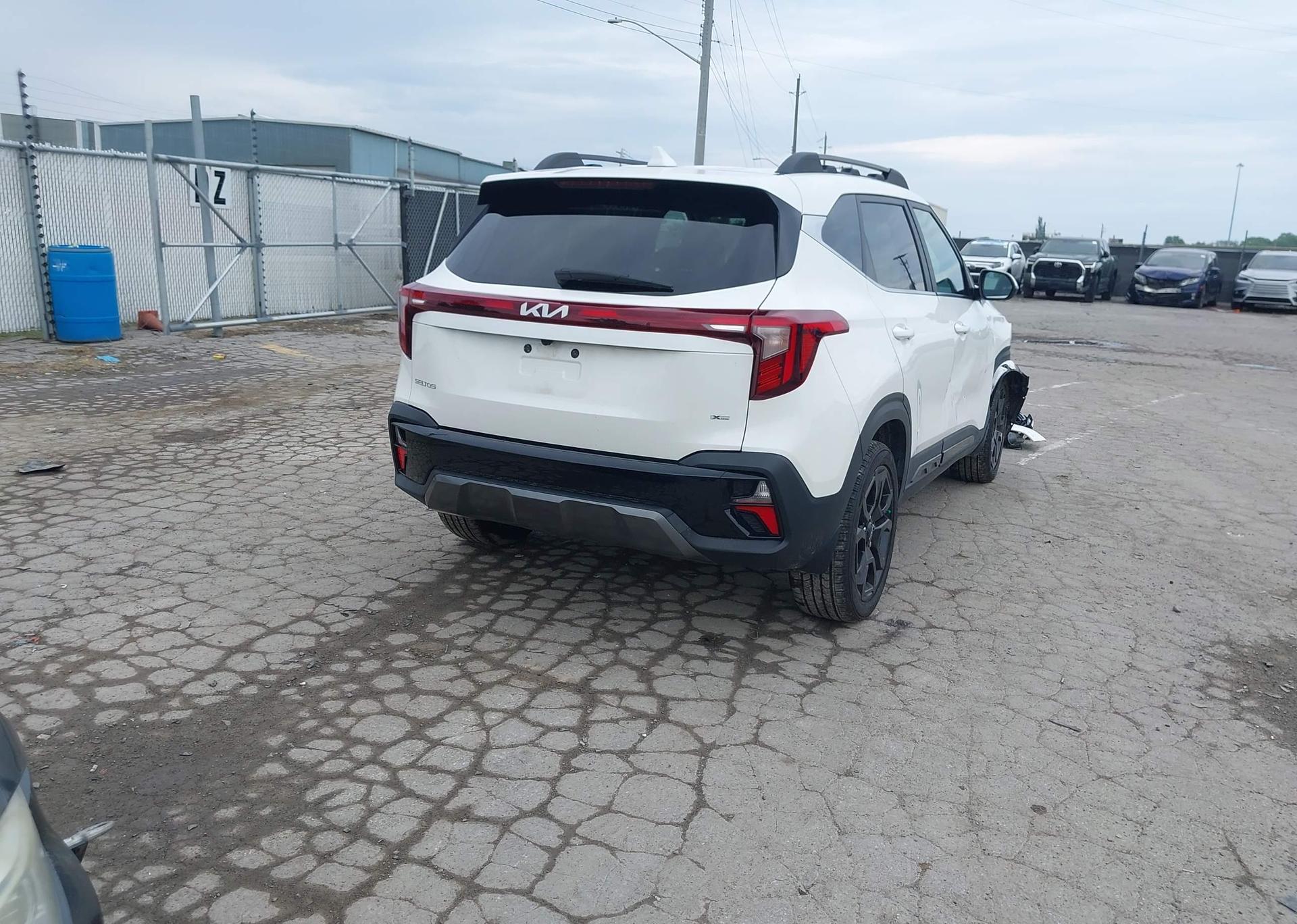 2024 KIA SELTOS SX