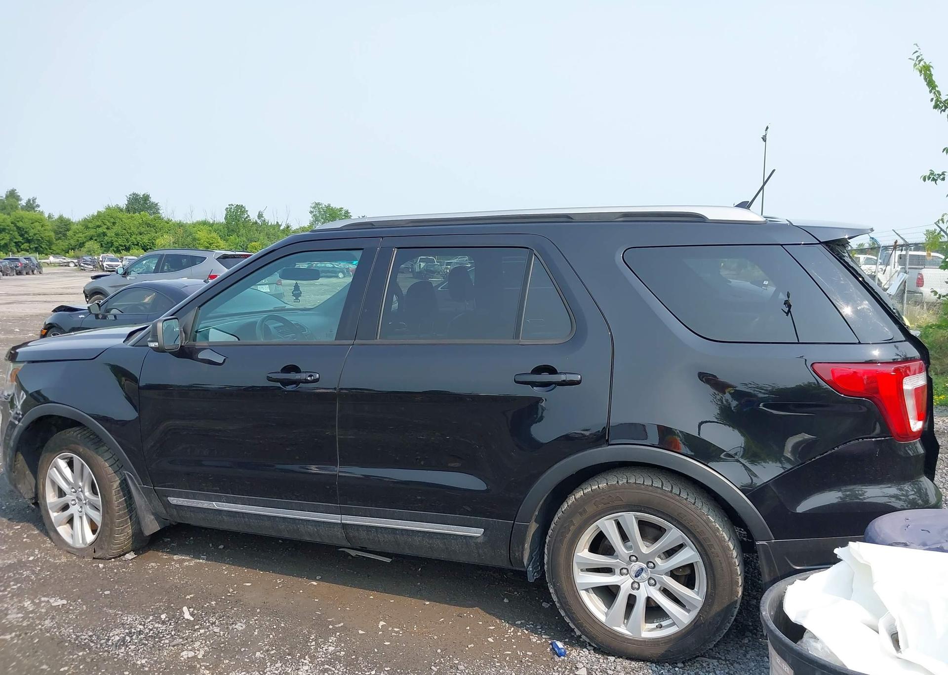2019 FORD EXPLORER XLT