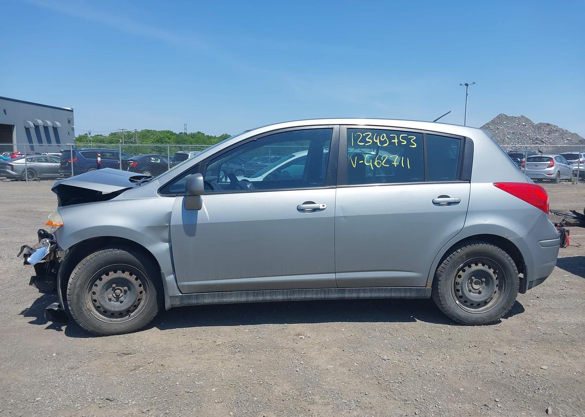 2008 NISSAN VERSA S