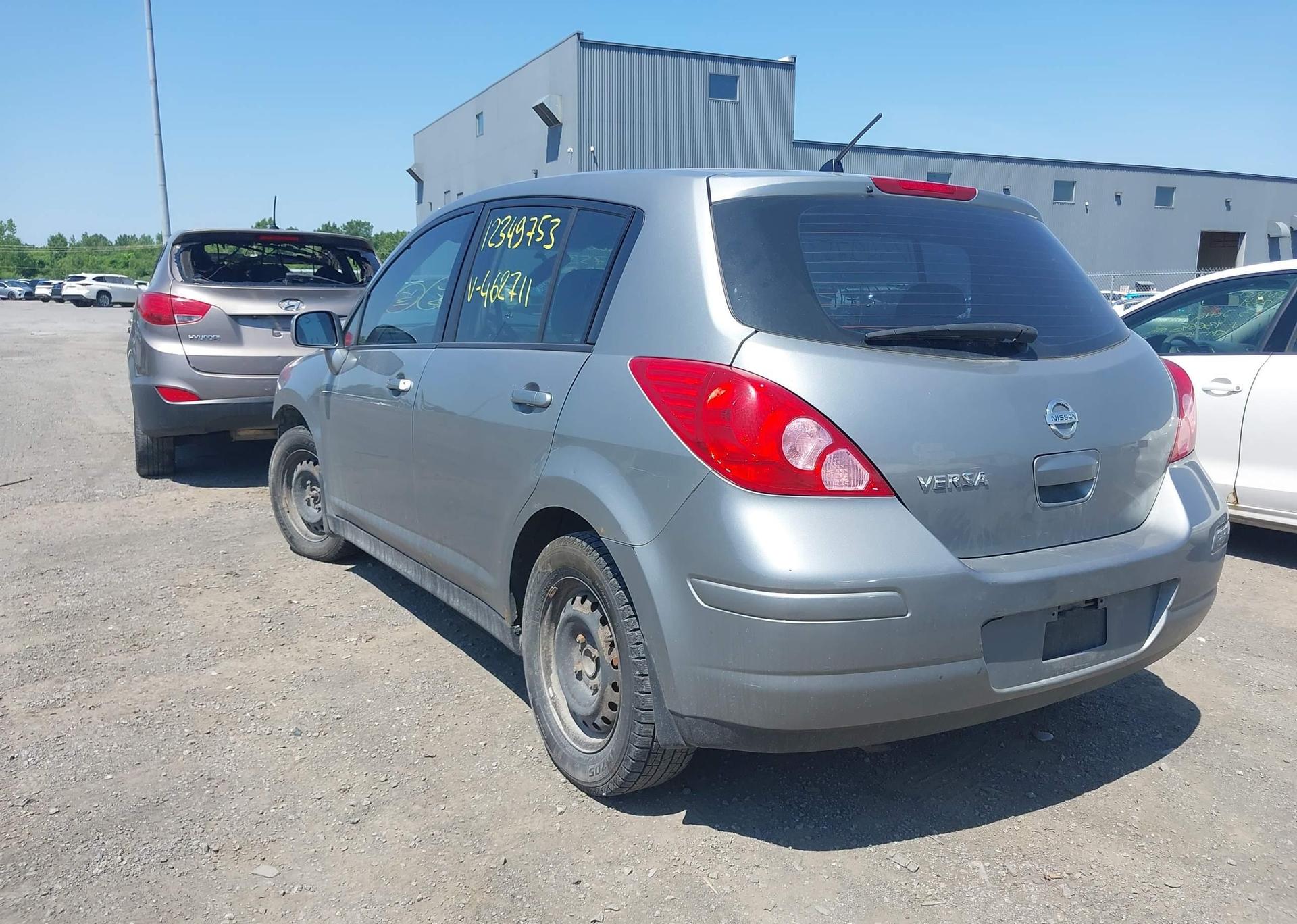 2008 NISSAN VERSA S