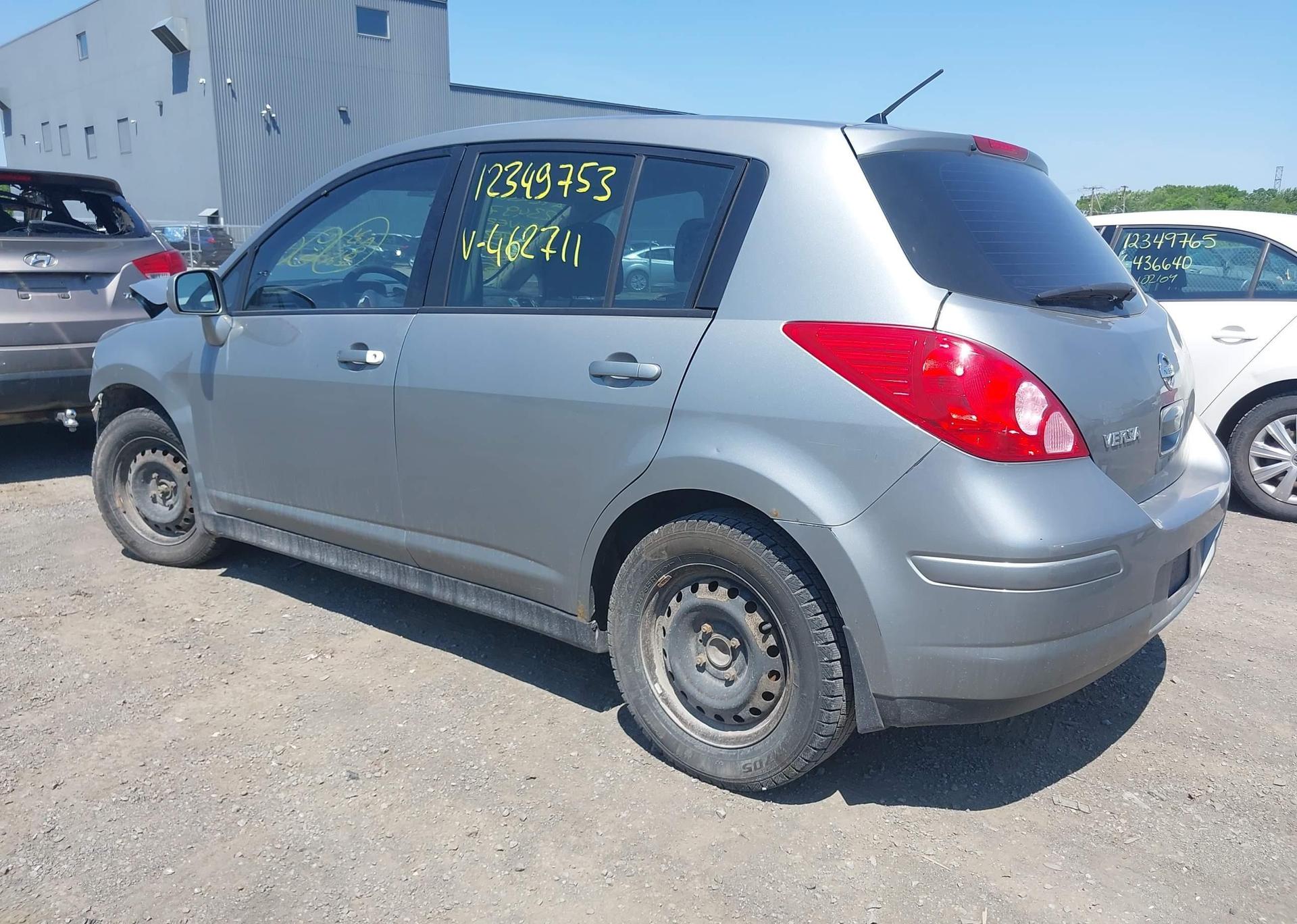 2008 NISSAN VERSA S