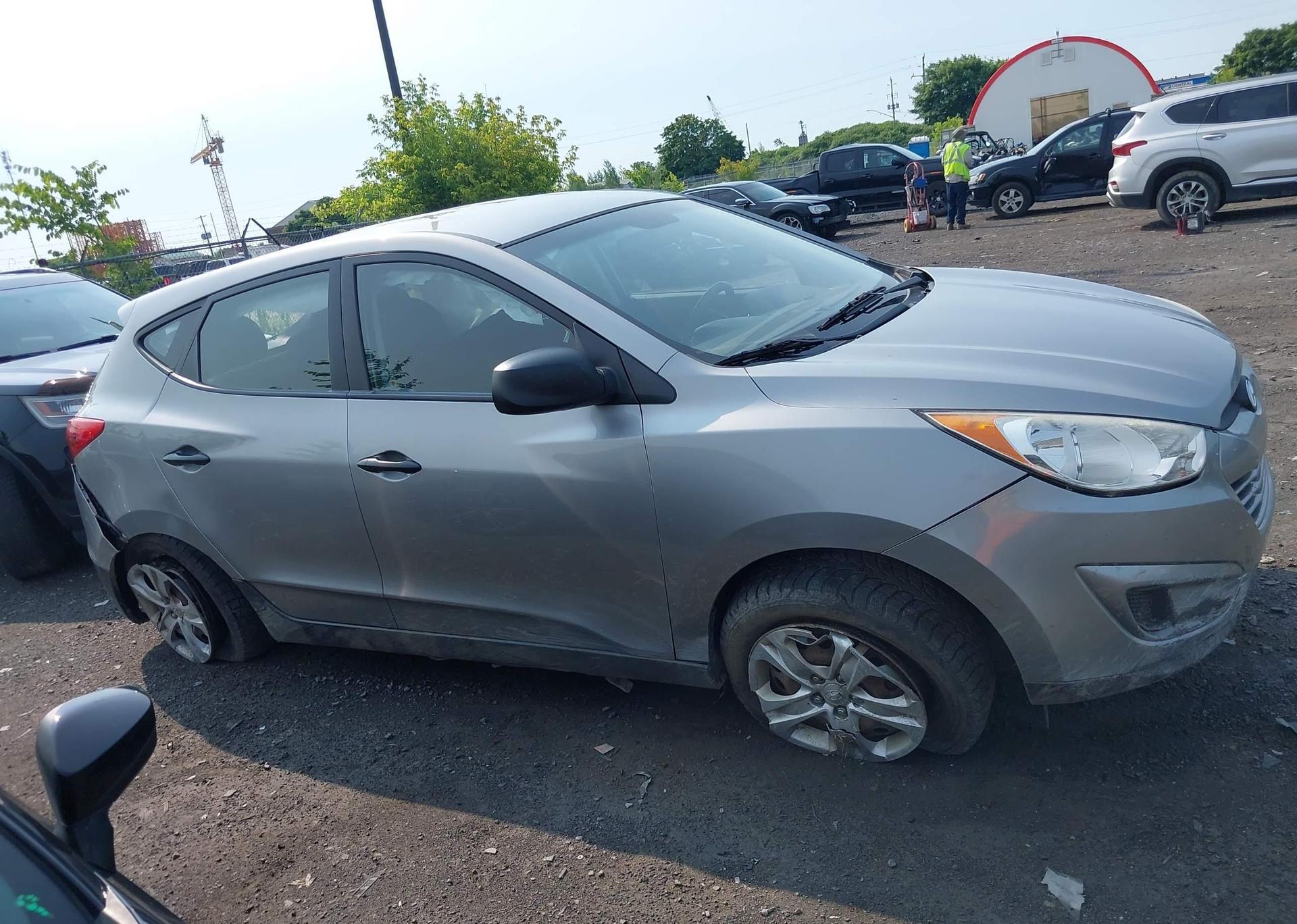 2012 HYUNDAI TUCSON