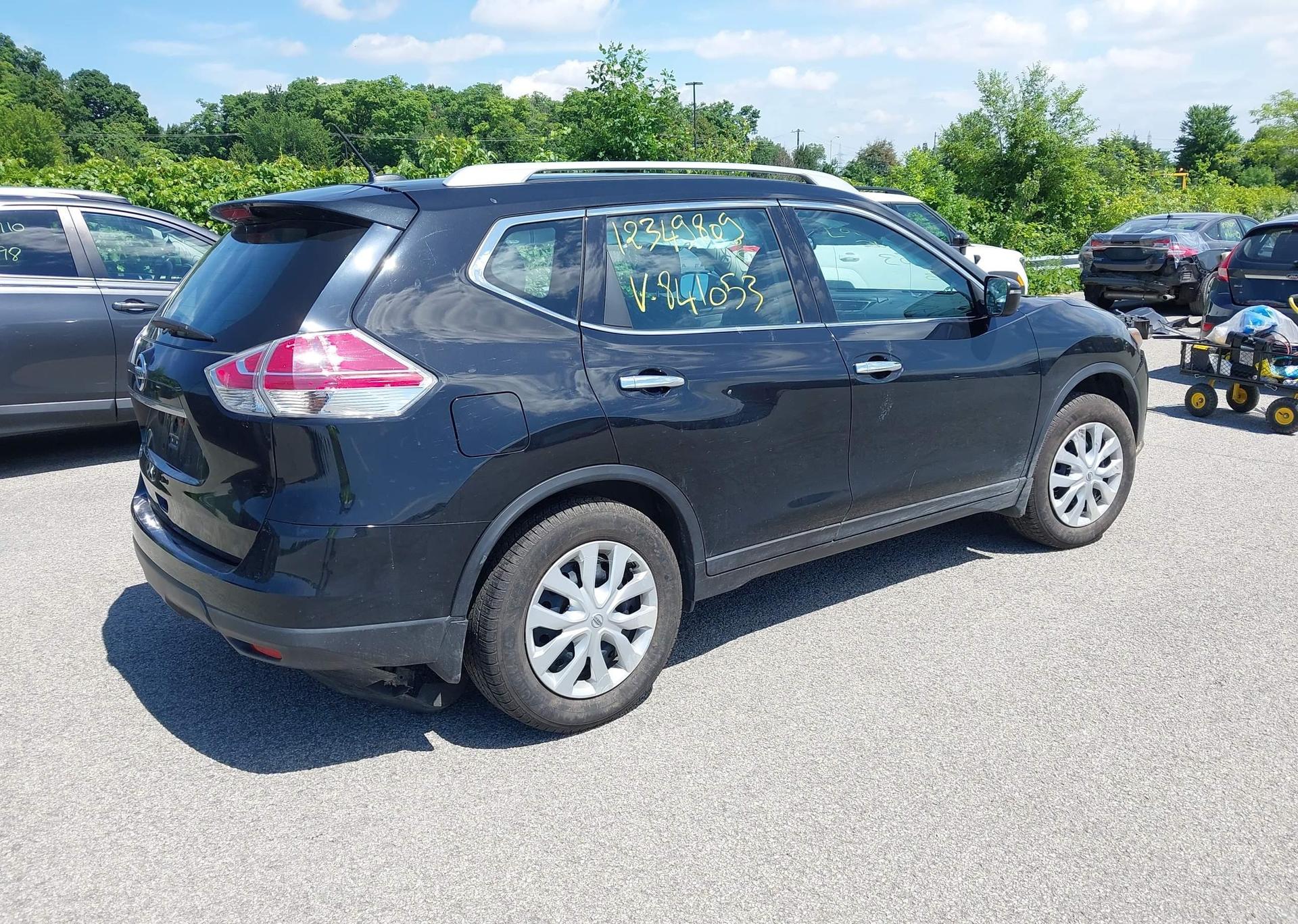 2016 NISSAN ROGUE S