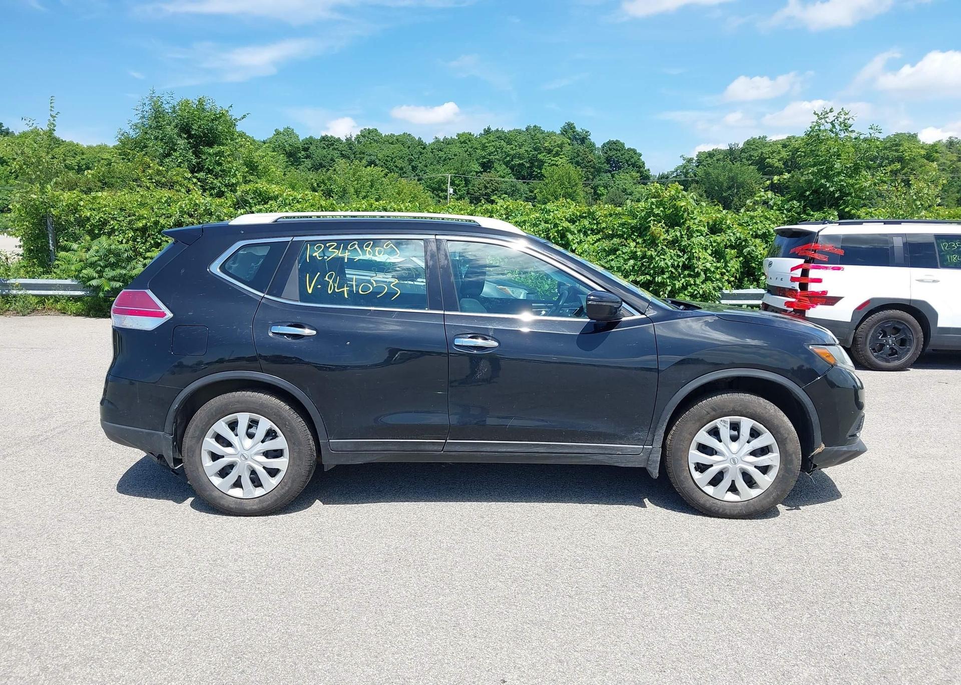 2016 NISSAN ROGUE S