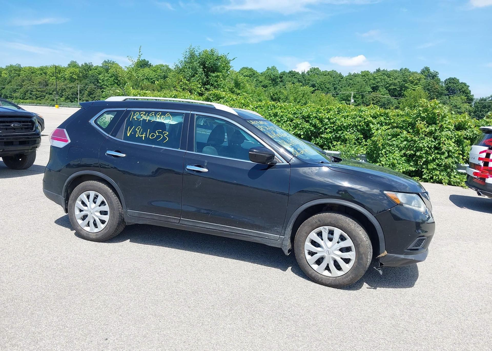 2016 NISSAN ROGUE S