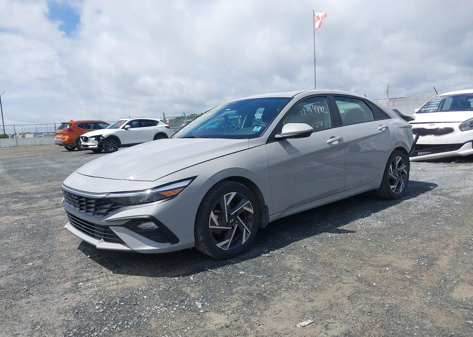 2024 HYUNDAI ELANTRA PREFERRED W