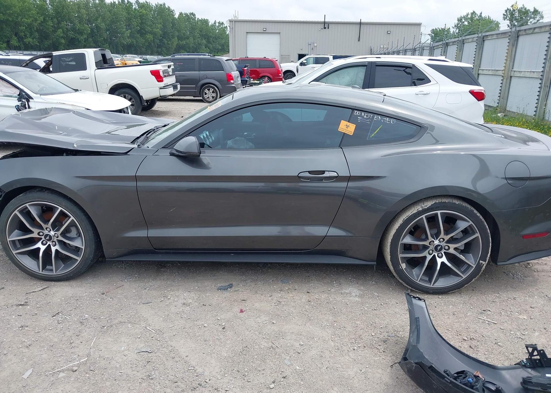 2015 FORD MUSTANG