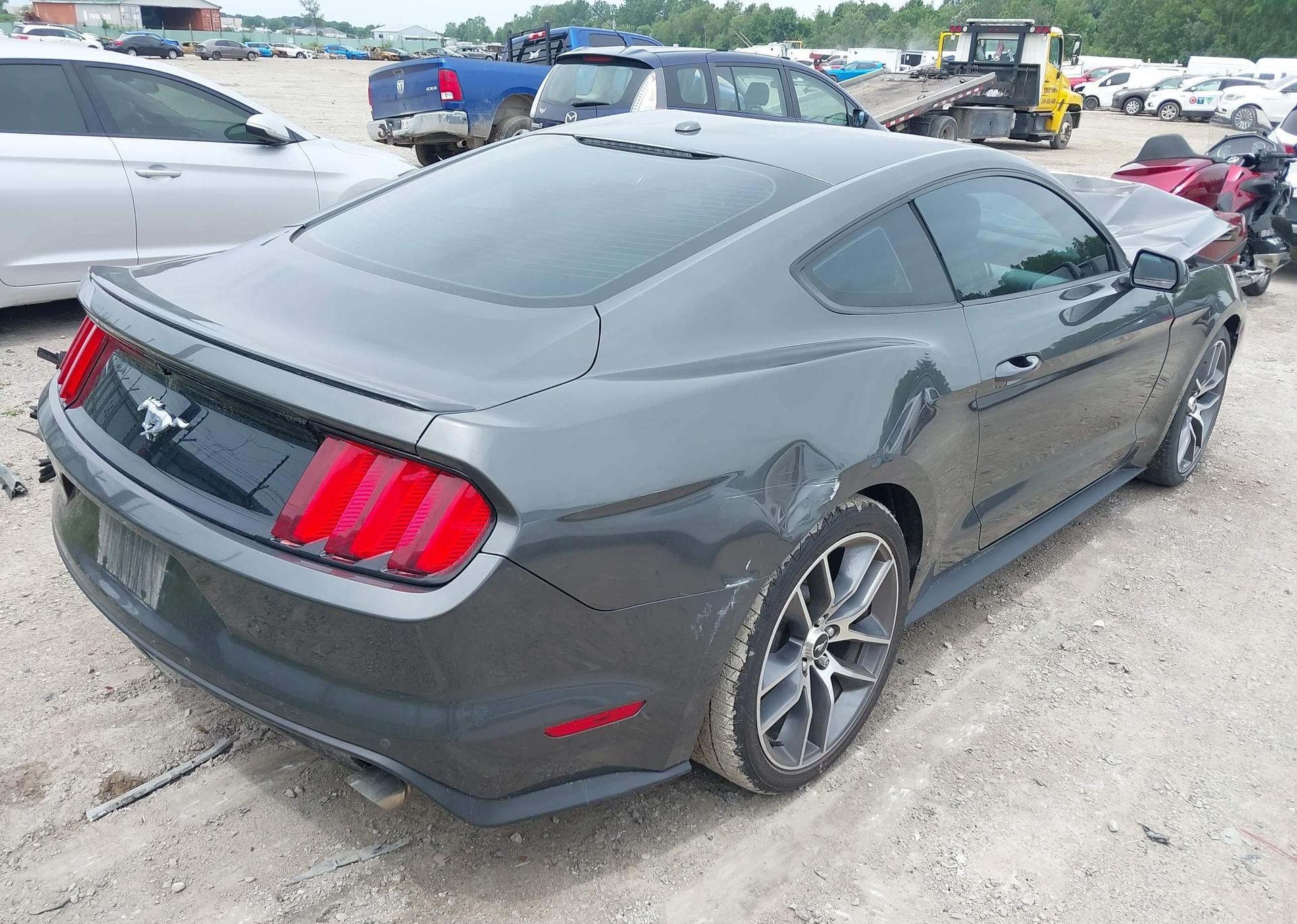 2015 FORD MUSTANG