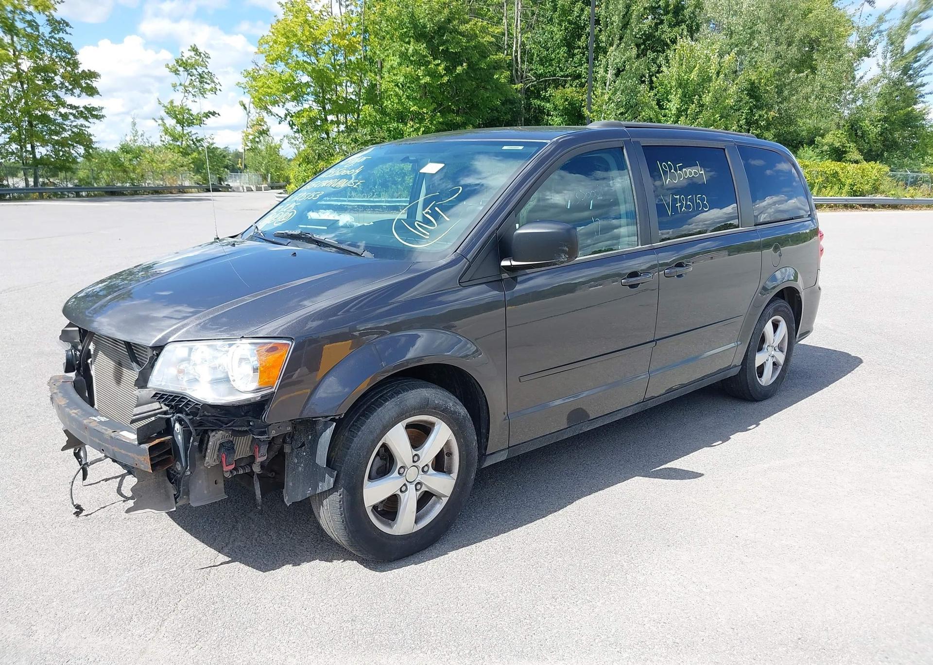 2017 DODGE GRAND CARAVAN SE