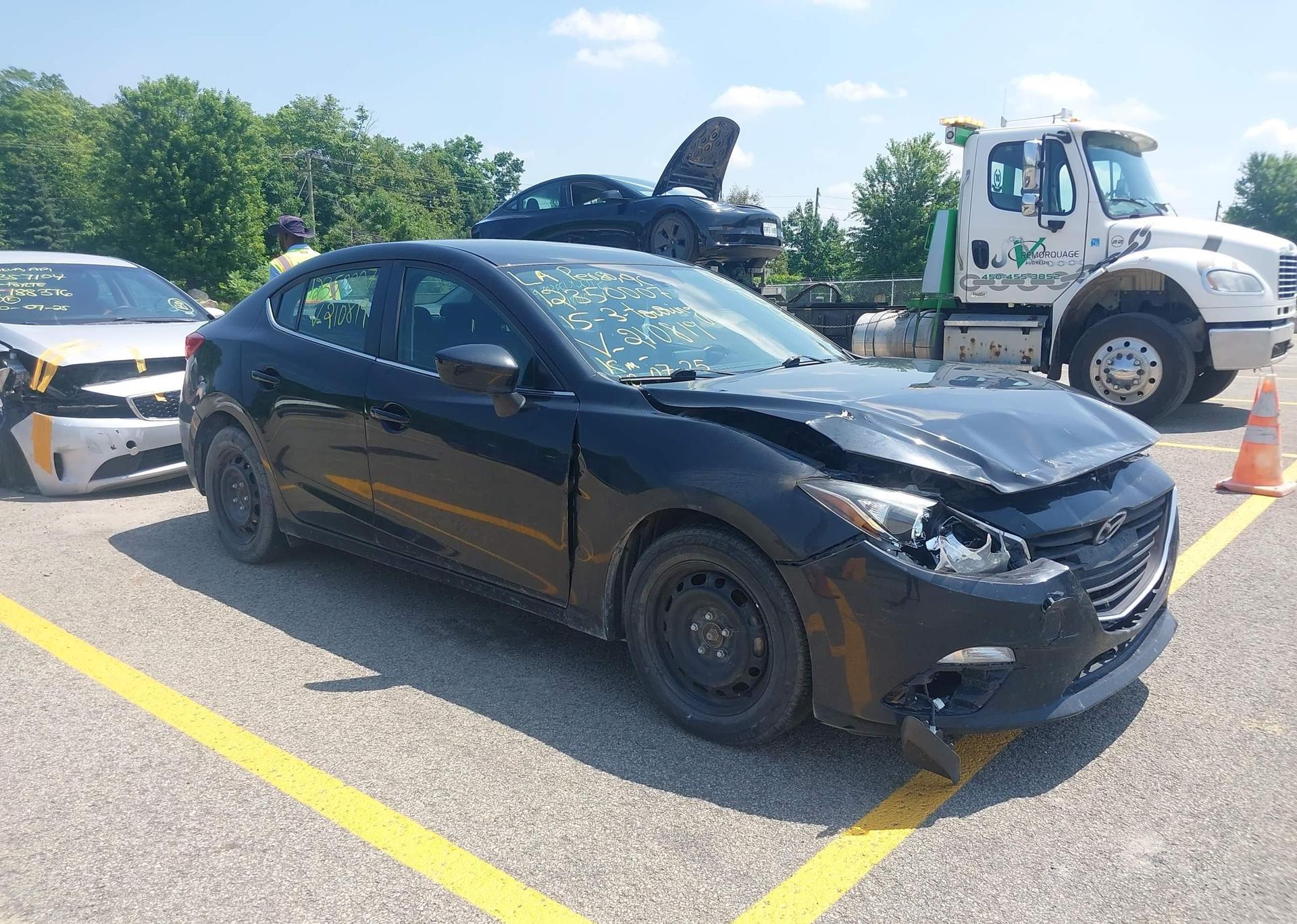 2015 MAZDA 3 TOURING