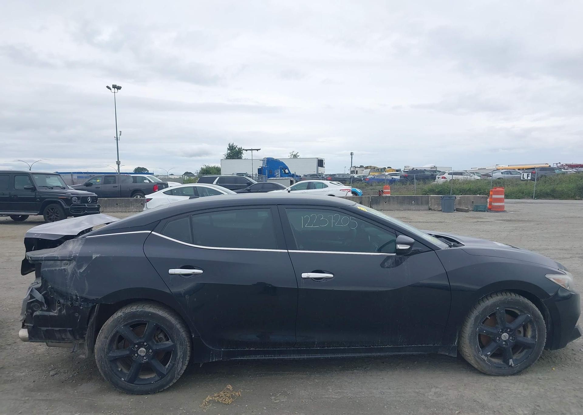 2016 NISSAN MAXIMA PLATINUM