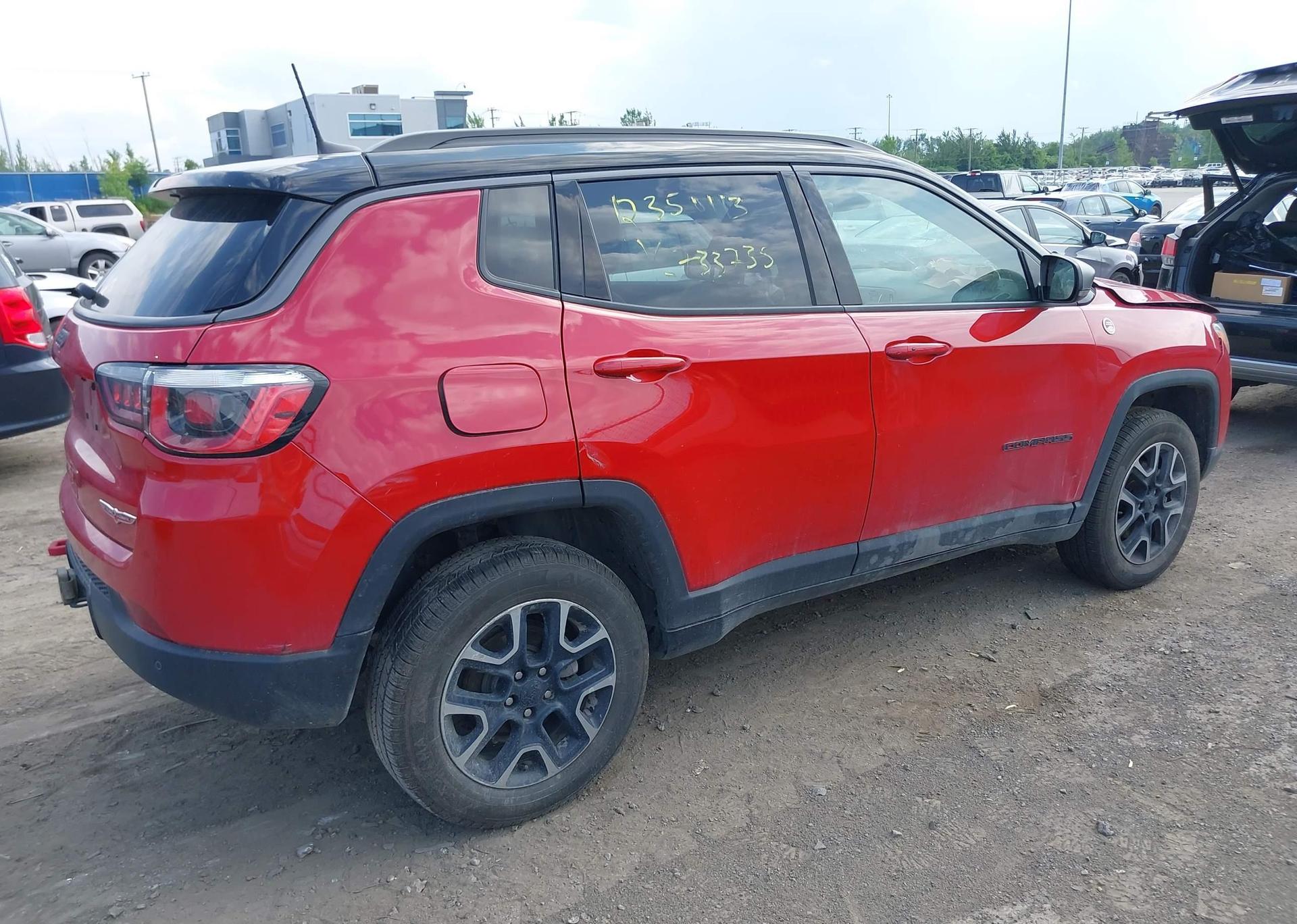 2019 JEEP COMPASS TRAILHAWK