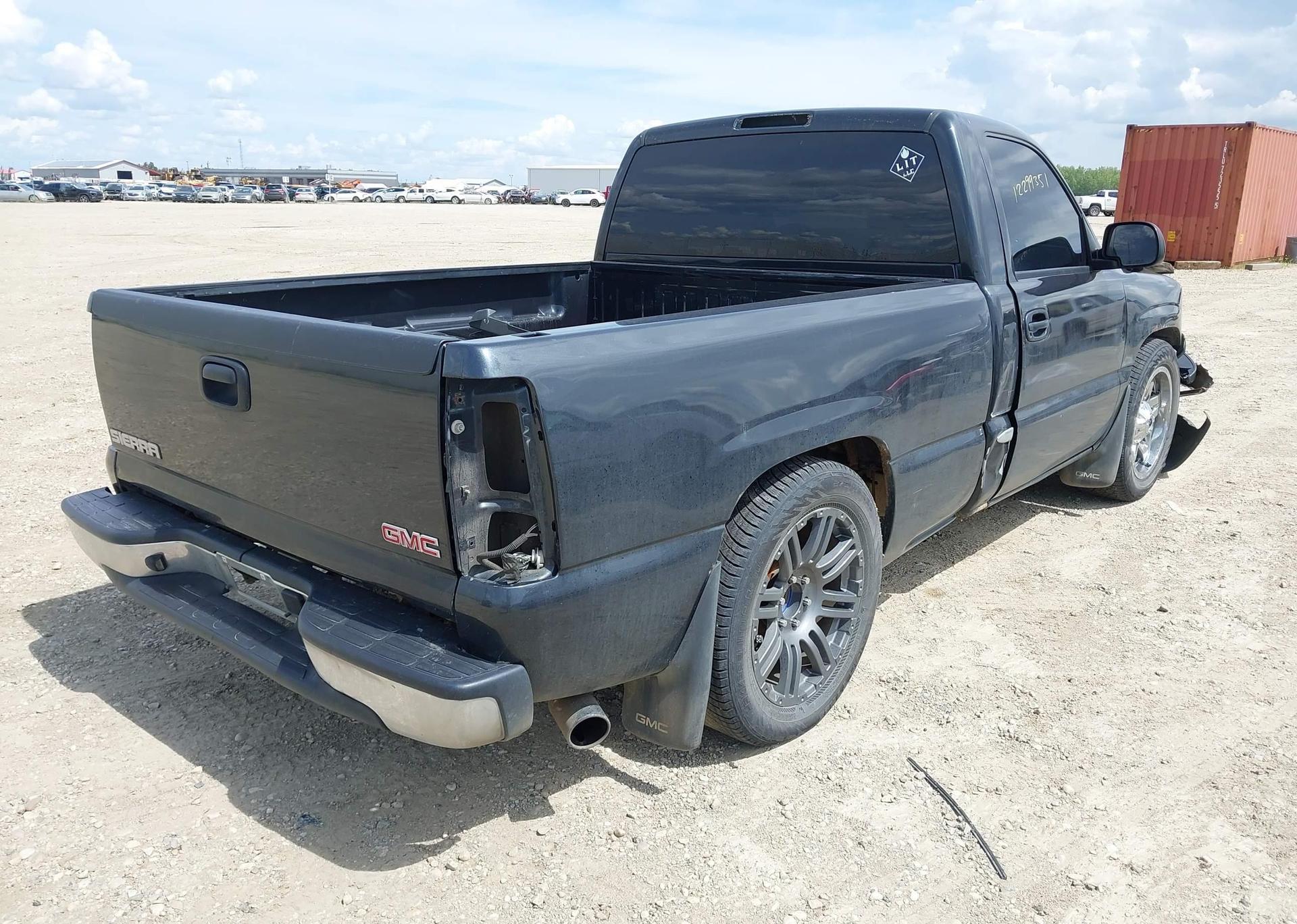 2003 GMC SIERRA 1500 SL