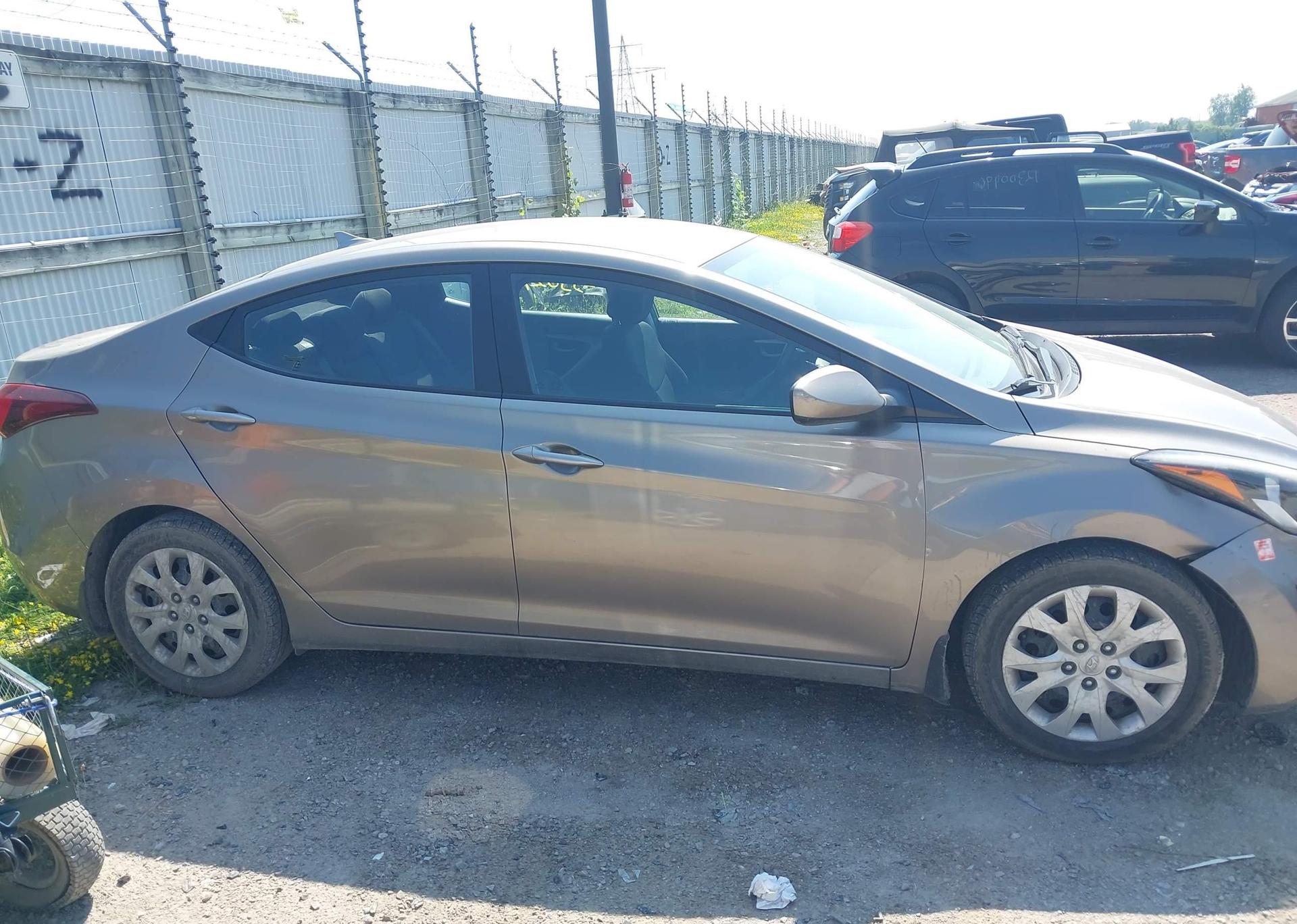 2015 HYUNDAI ELANTRA GL