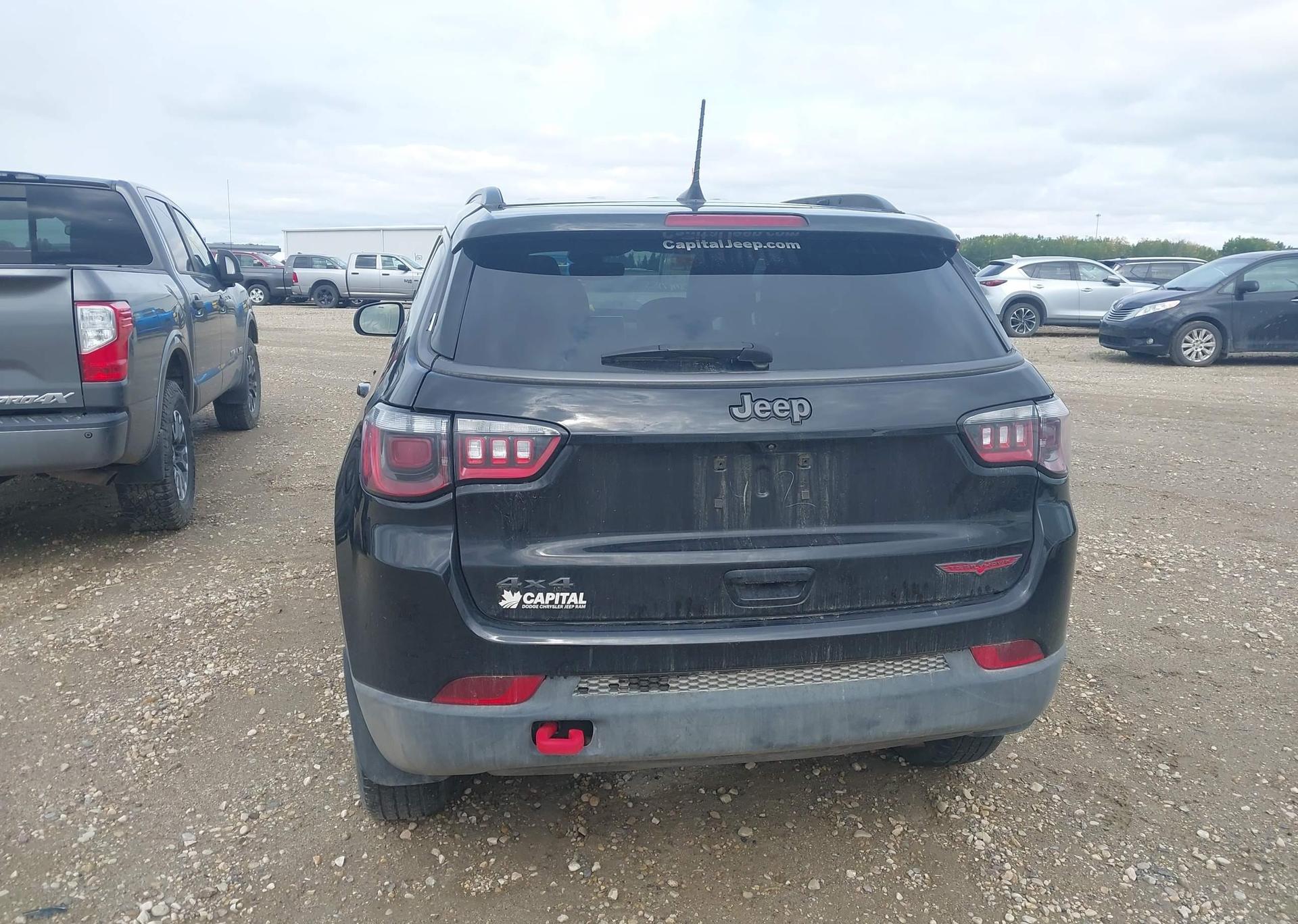 2022 JEEP COMPASS TRAILHAWK