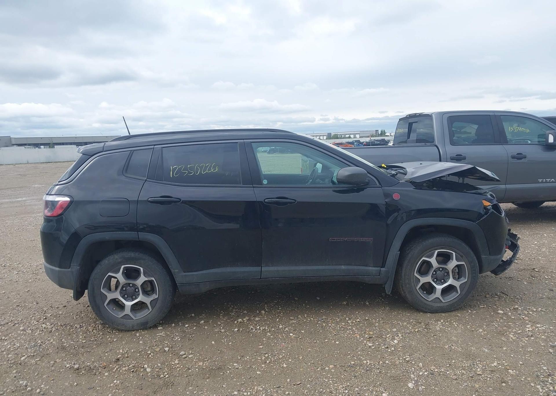 2022 JEEP COMPASS TRAILHAWK