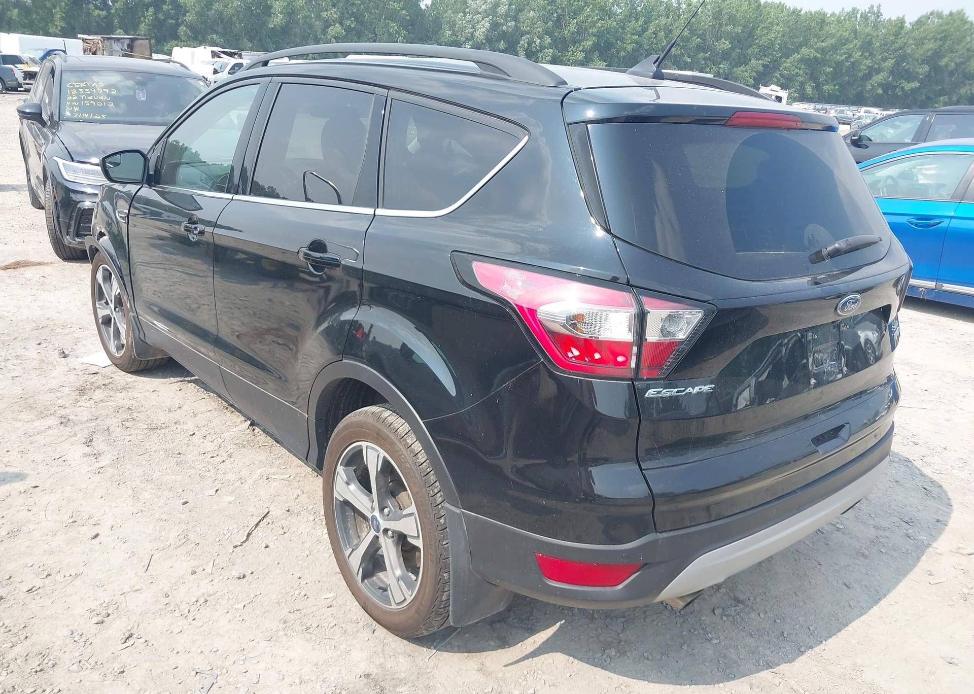 2018 FORD ESCAPE SEL