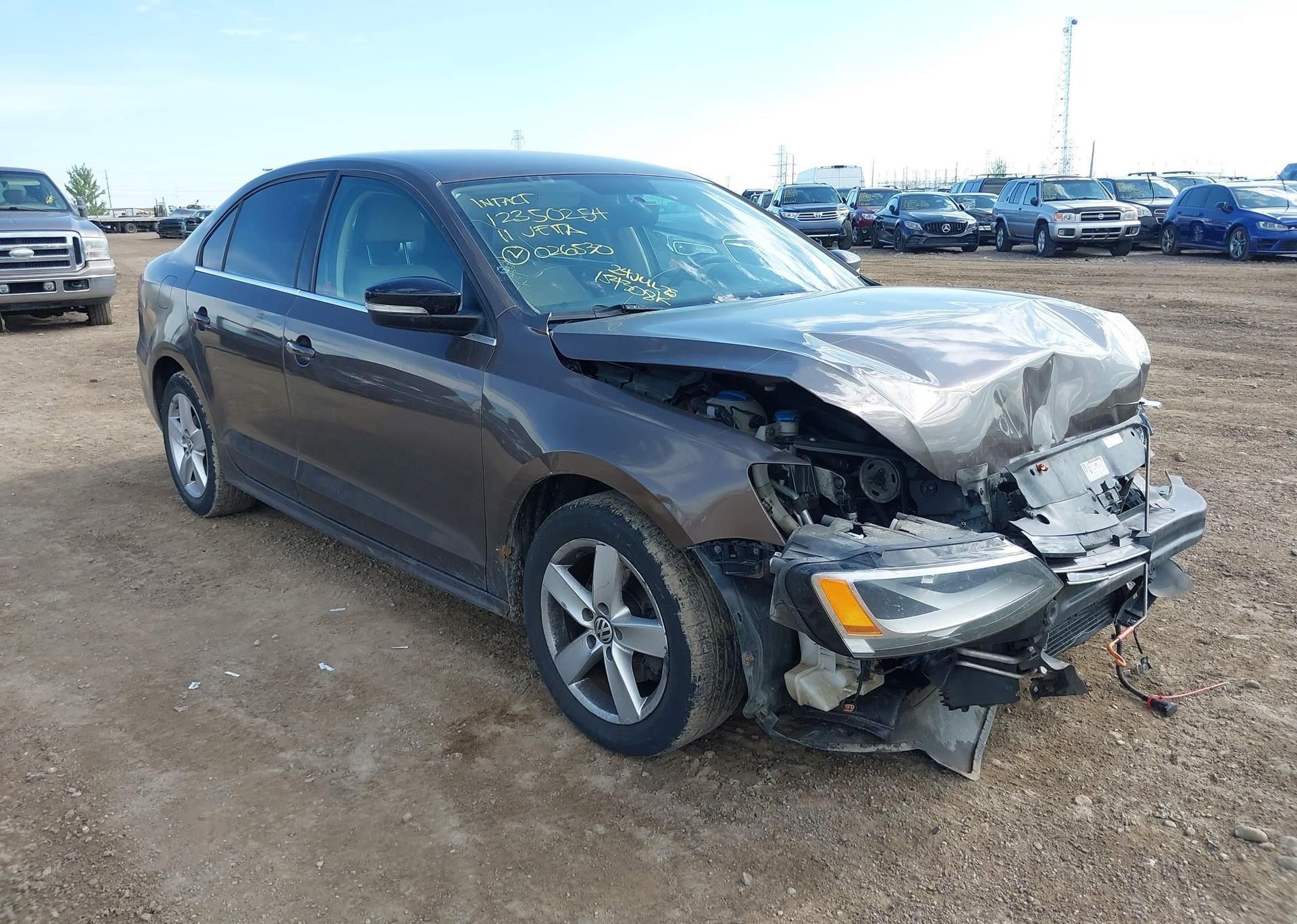 2011 VOLKSWAGEN JETTA SE