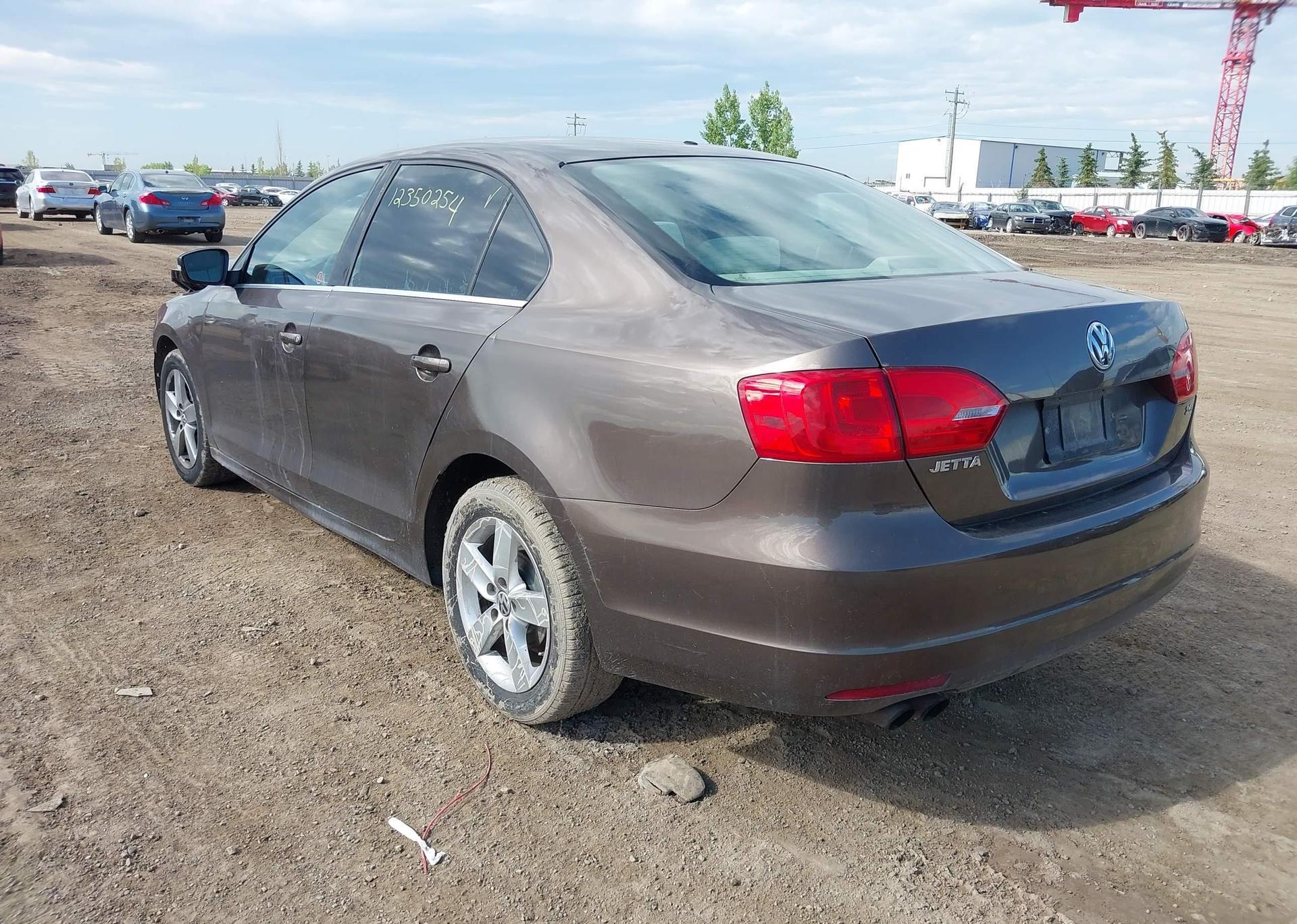 2011 VOLKSWAGEN JETTA SE