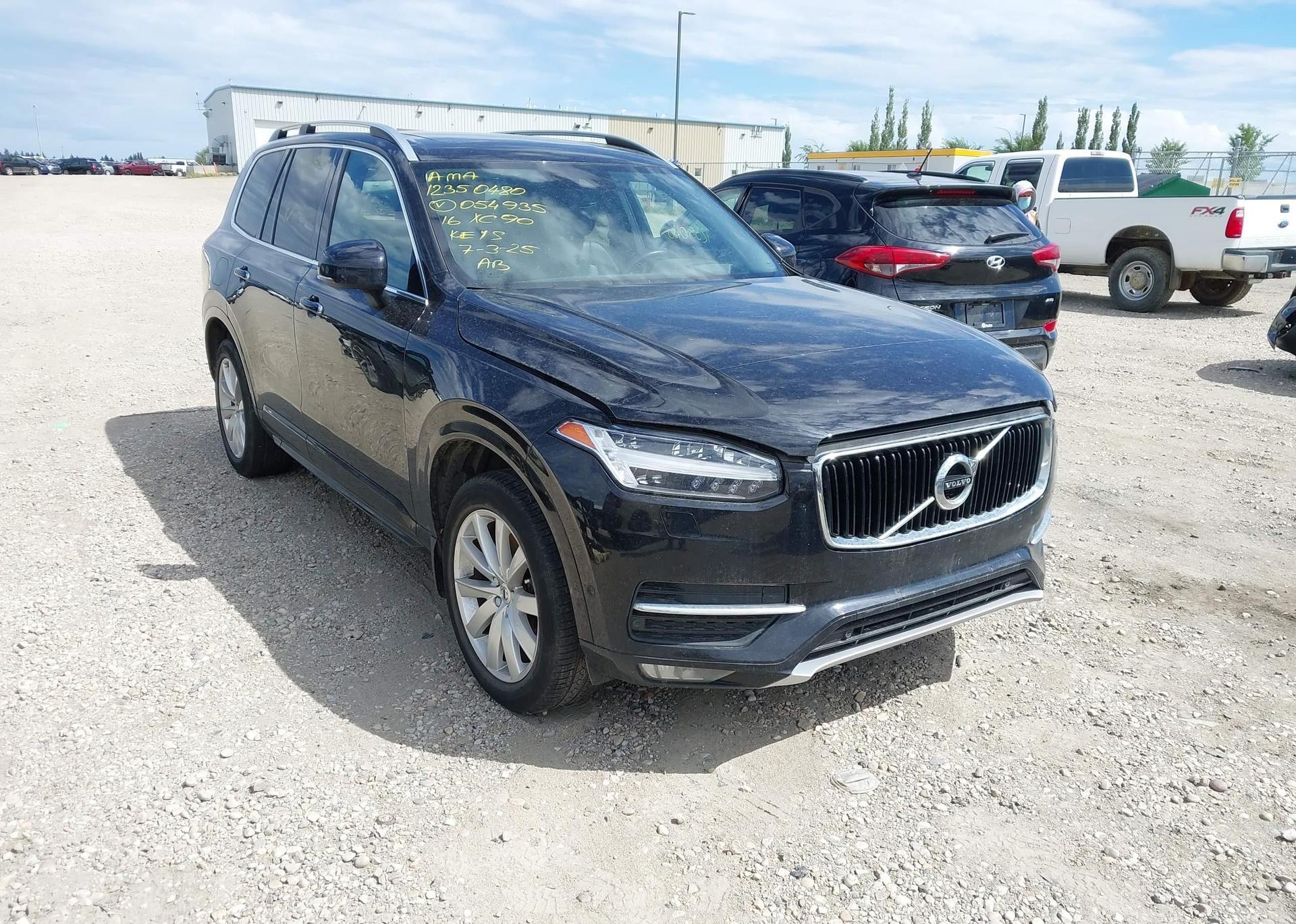 2016 VOLVO XC90 T6