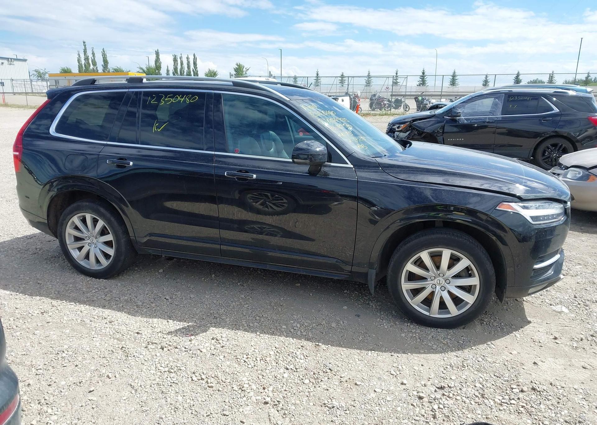 2016 VOLVO XC90 T6