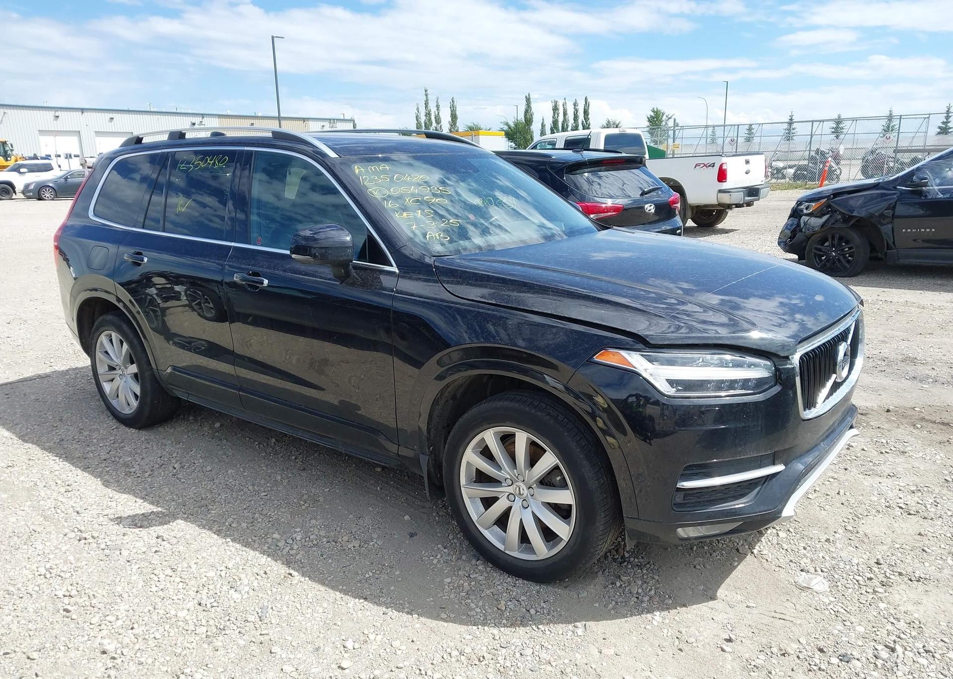 2016 VOLVO XC90 T6