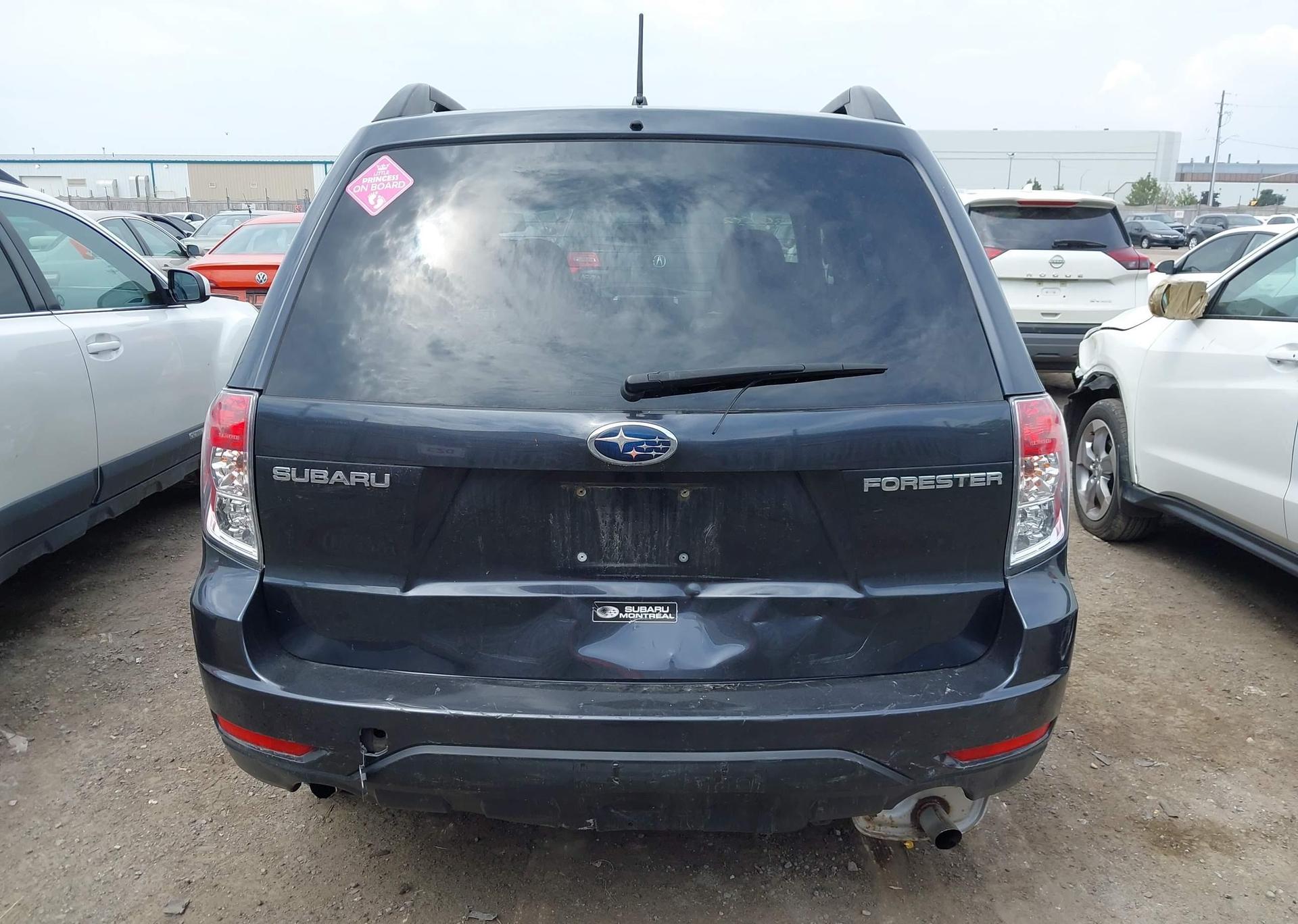 2010 SUBARU FORESTER XS