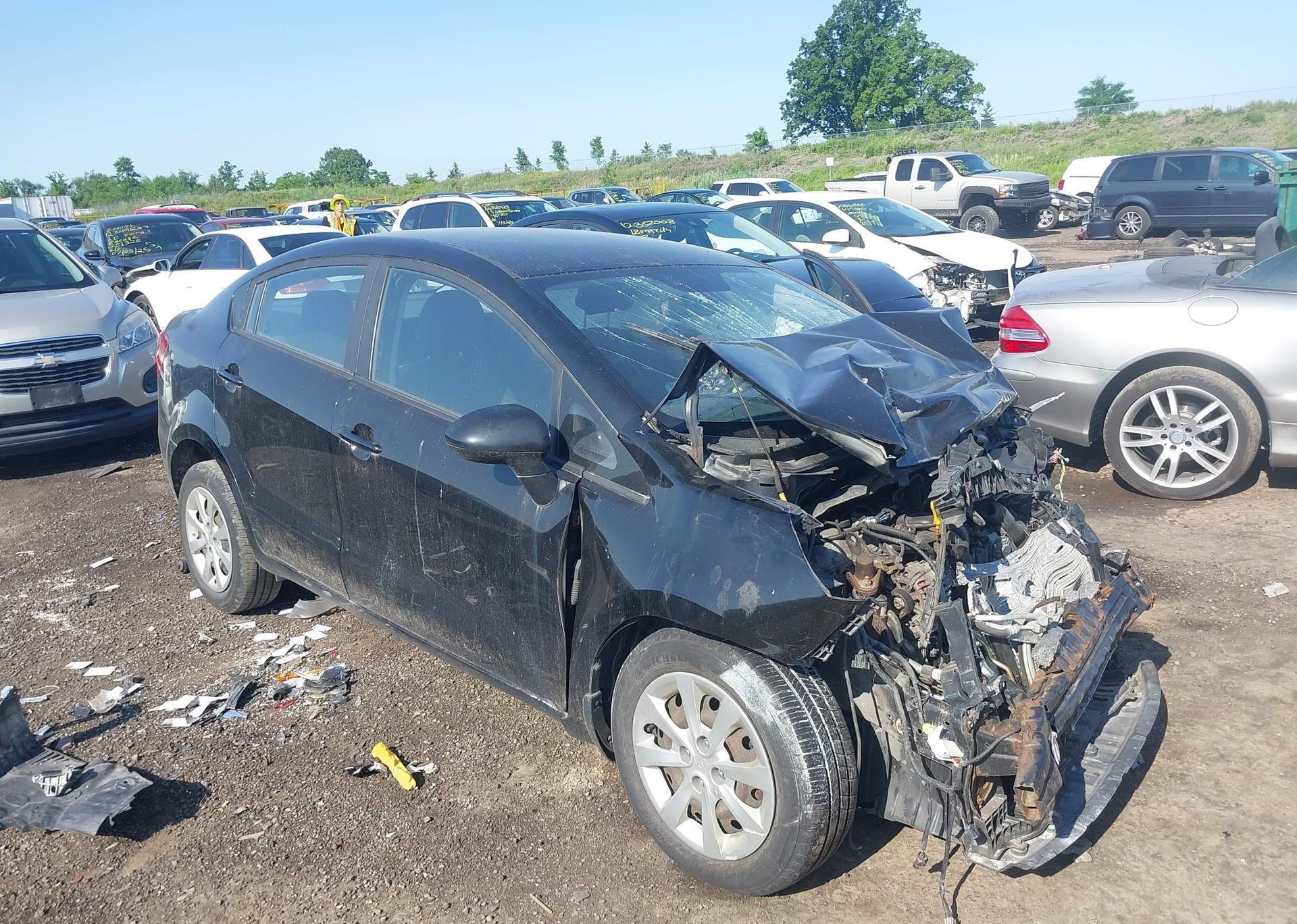 2013 KIA RIO EX