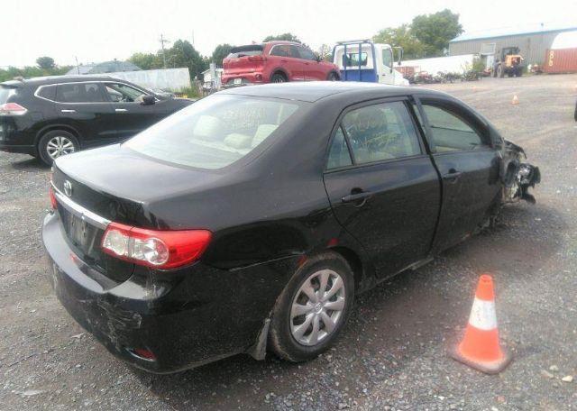 2011 TOYOTA COROLLA S