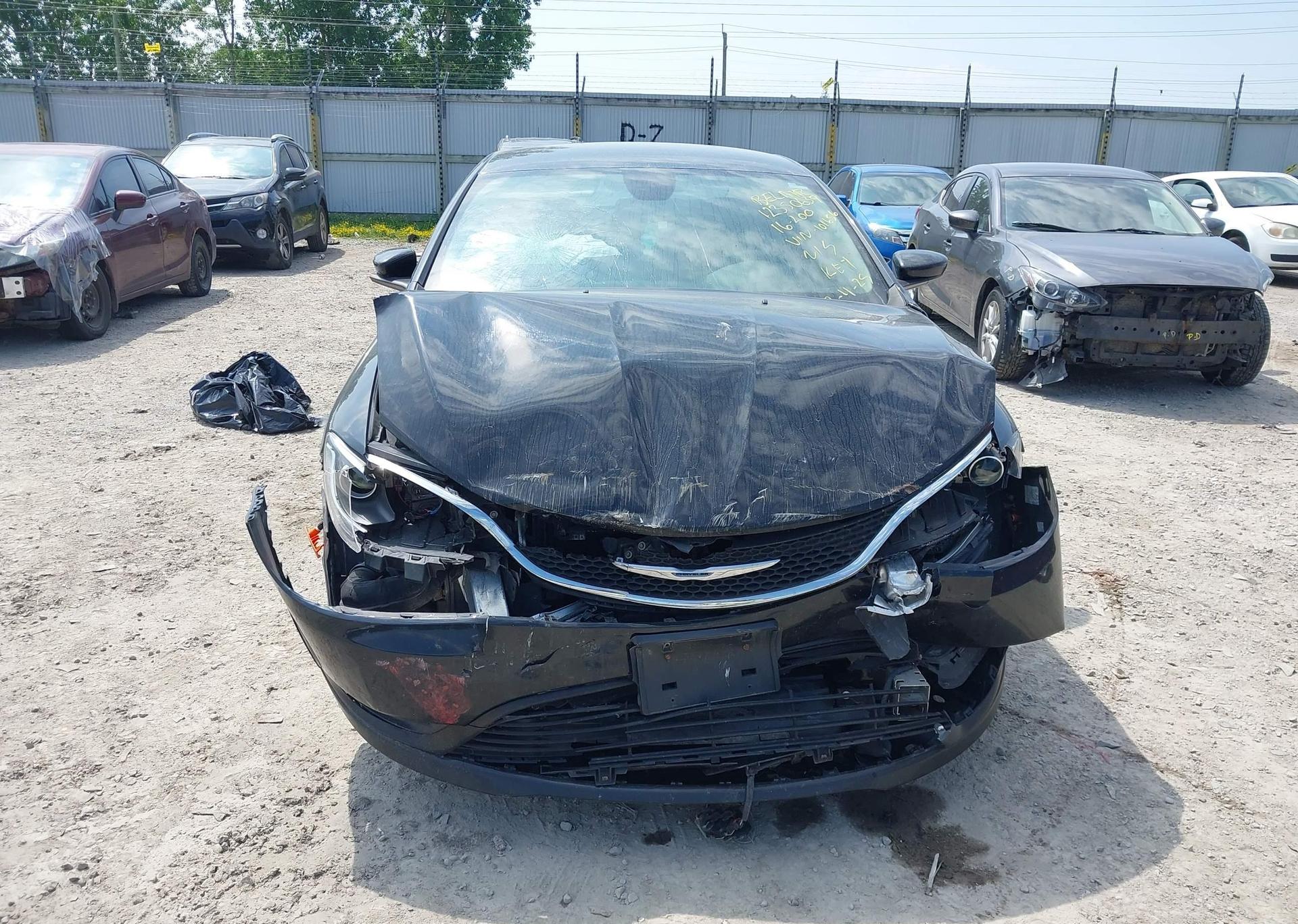 2016 CHRYSLER 200