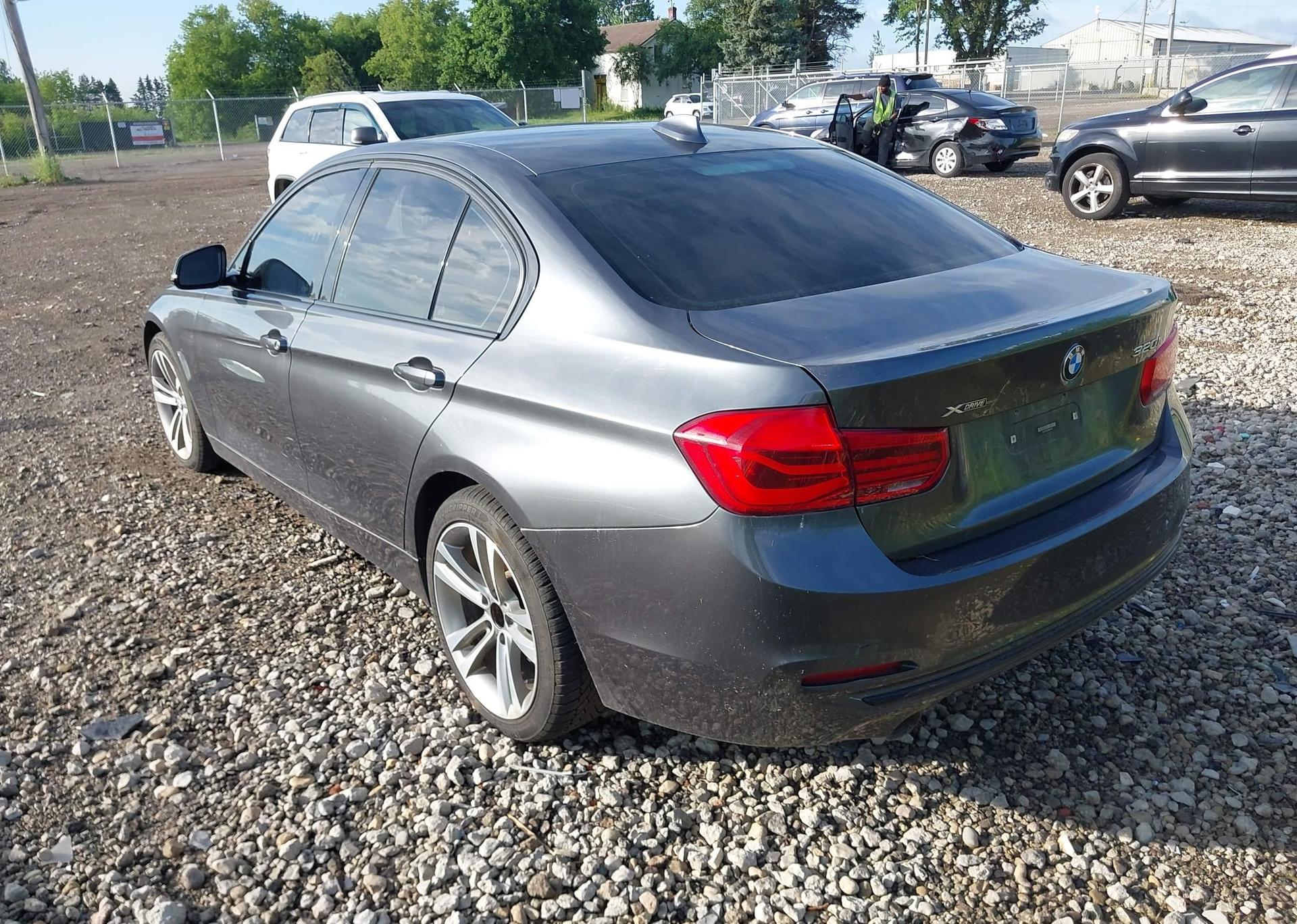 2017 BMW 320I XDRIVE