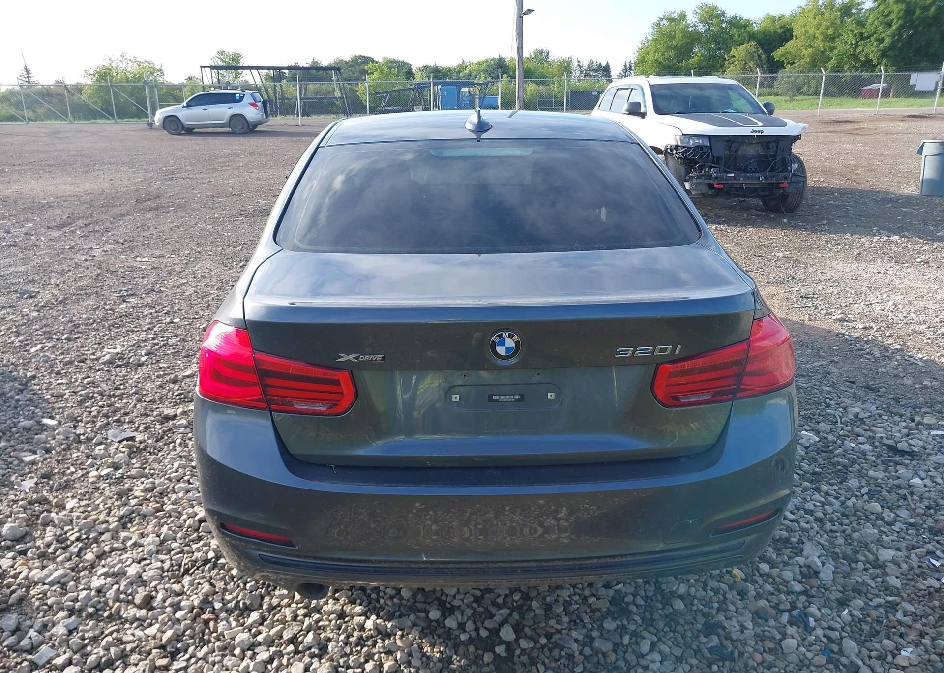 2017 BMW 320I XDRIVE