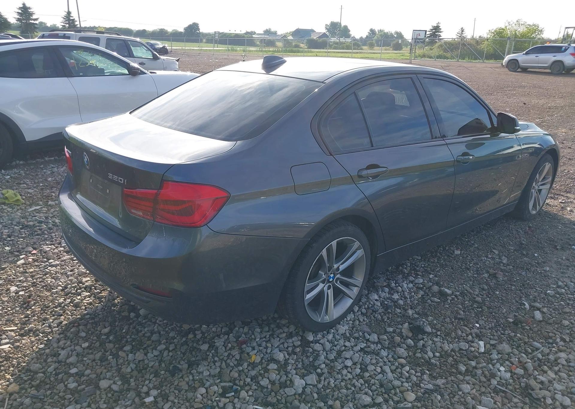 2017 BMW 320I XDRIVE