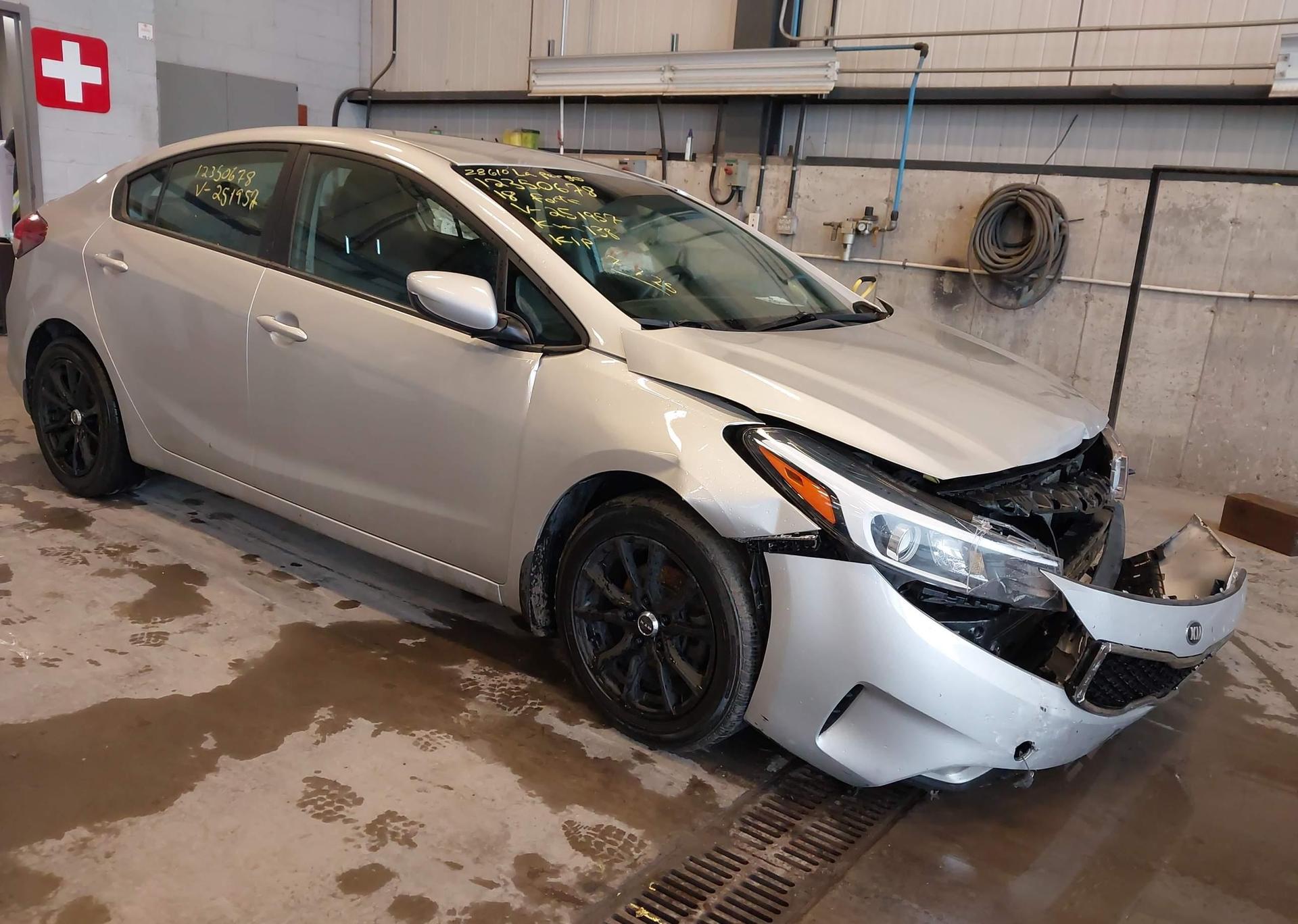 2018 KIA FORTE LX