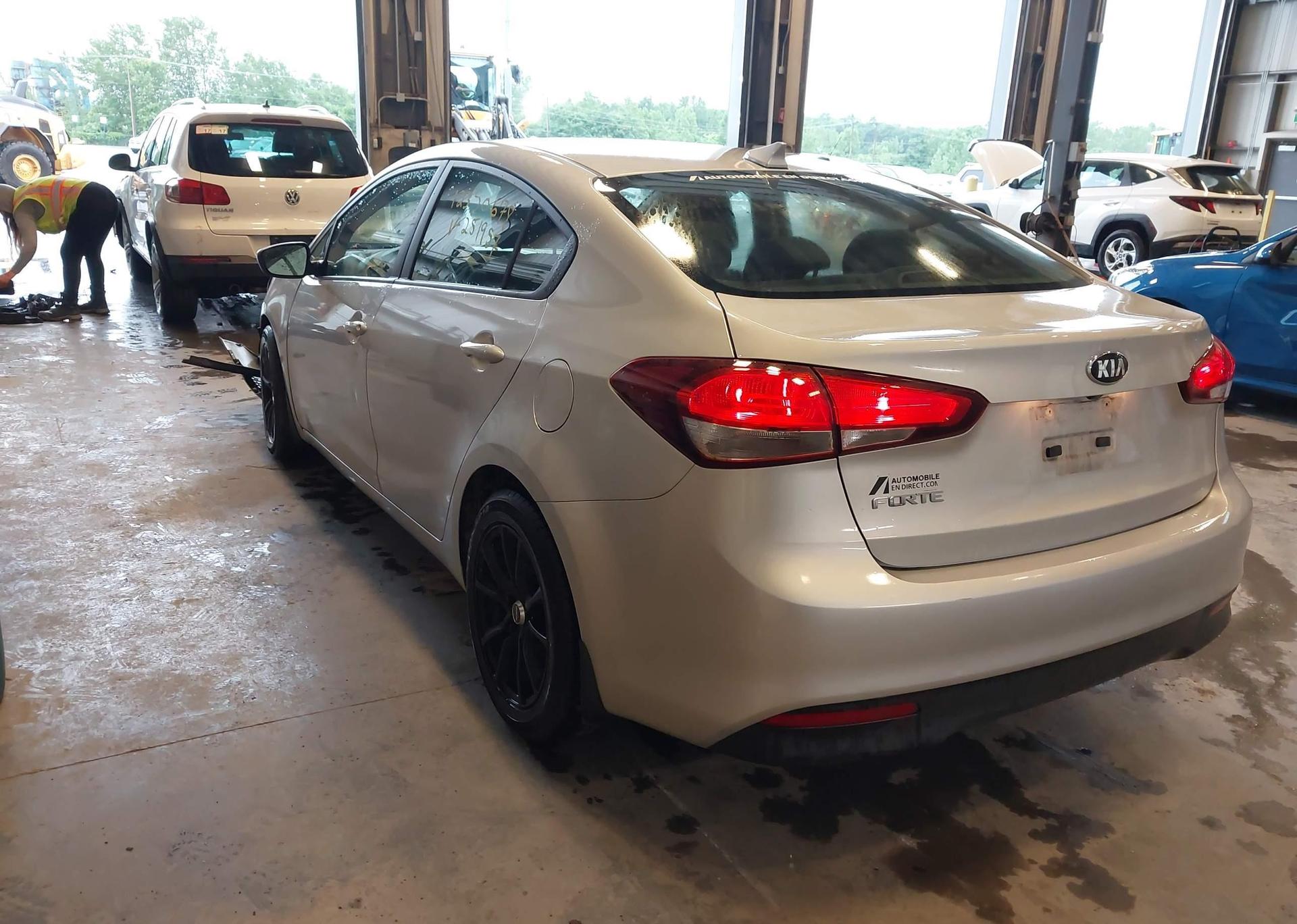 2018 KIA FORTE LX