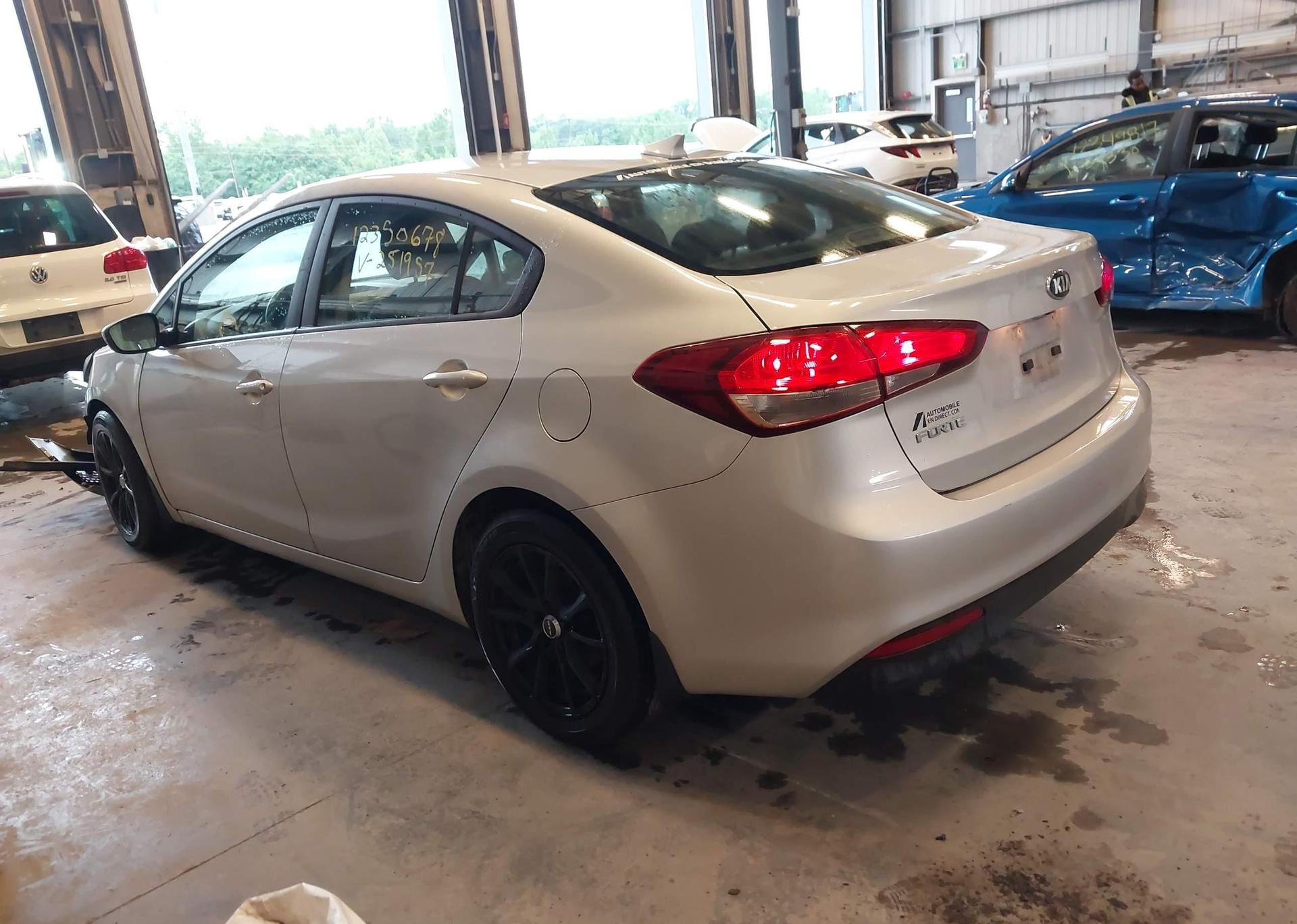 2018 KIA FORTE LX