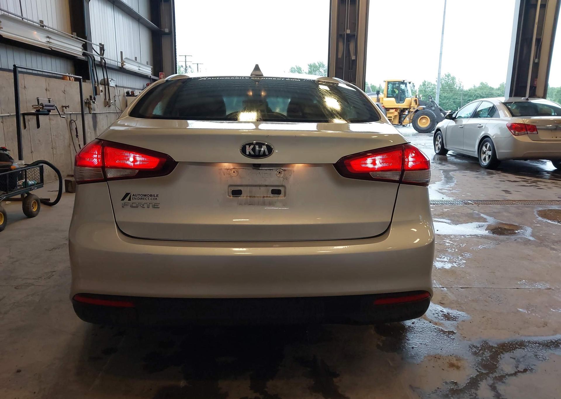 2018 KIA FORTE LX